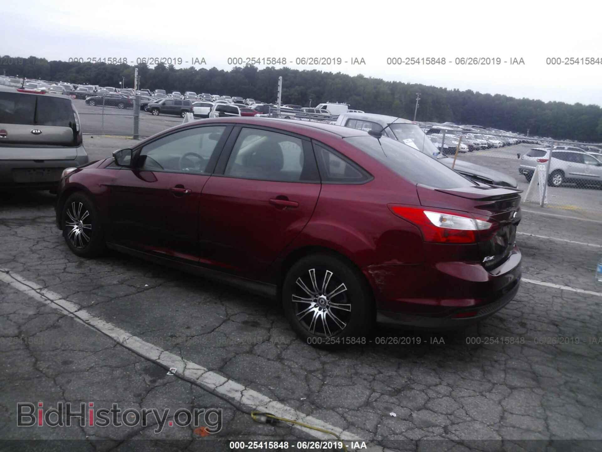 2014 FORD FOCUS - VIN: 1FADP3F28EL426019 - Photo 3