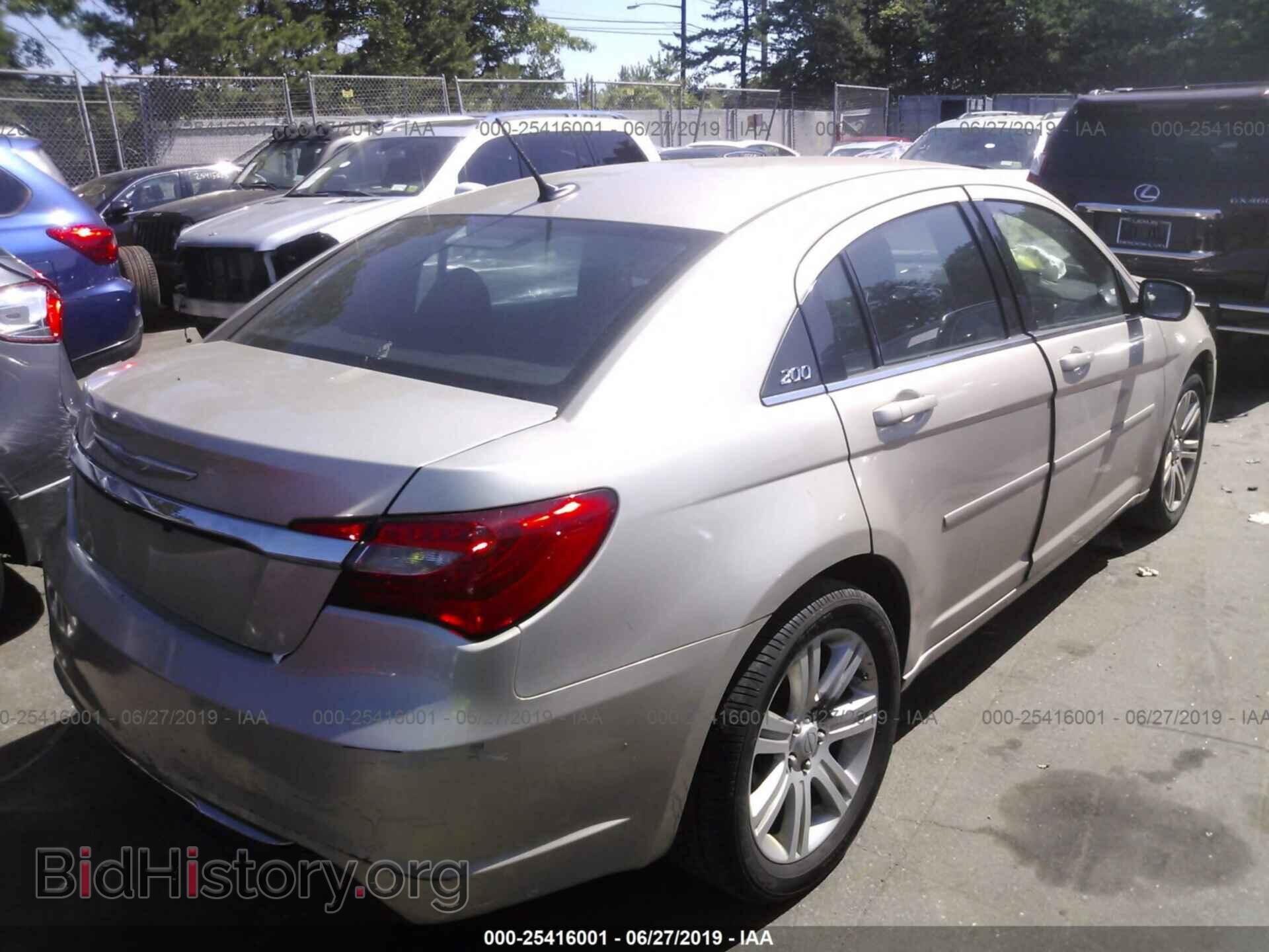 2013 CHRYSLER 200 - VIN: 1C3CCBBB2DN696145 - Фото 4
