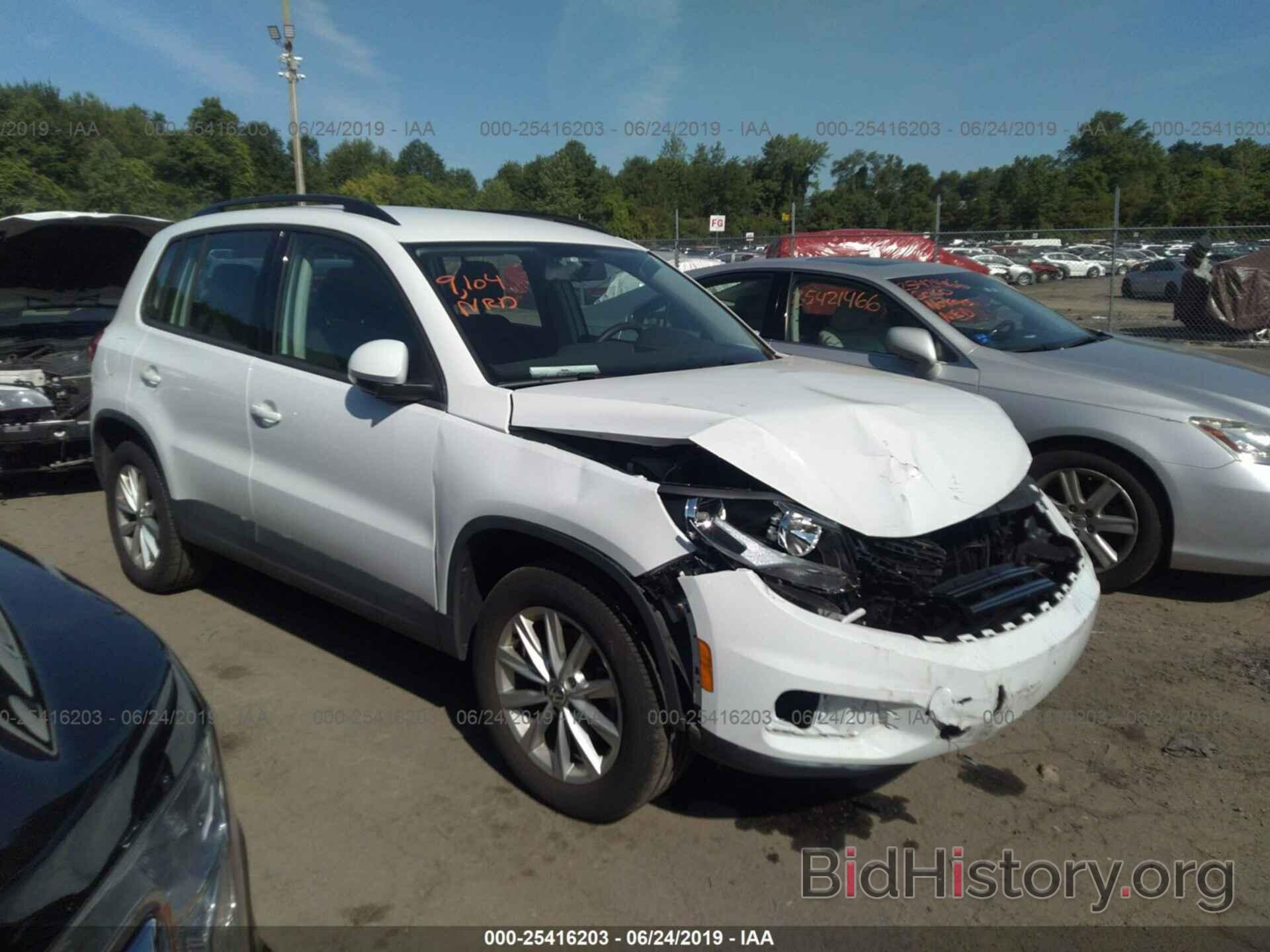 Photo WVGBV7AX9HK054892 - VOLKSWAGEN TIGUAN 2017