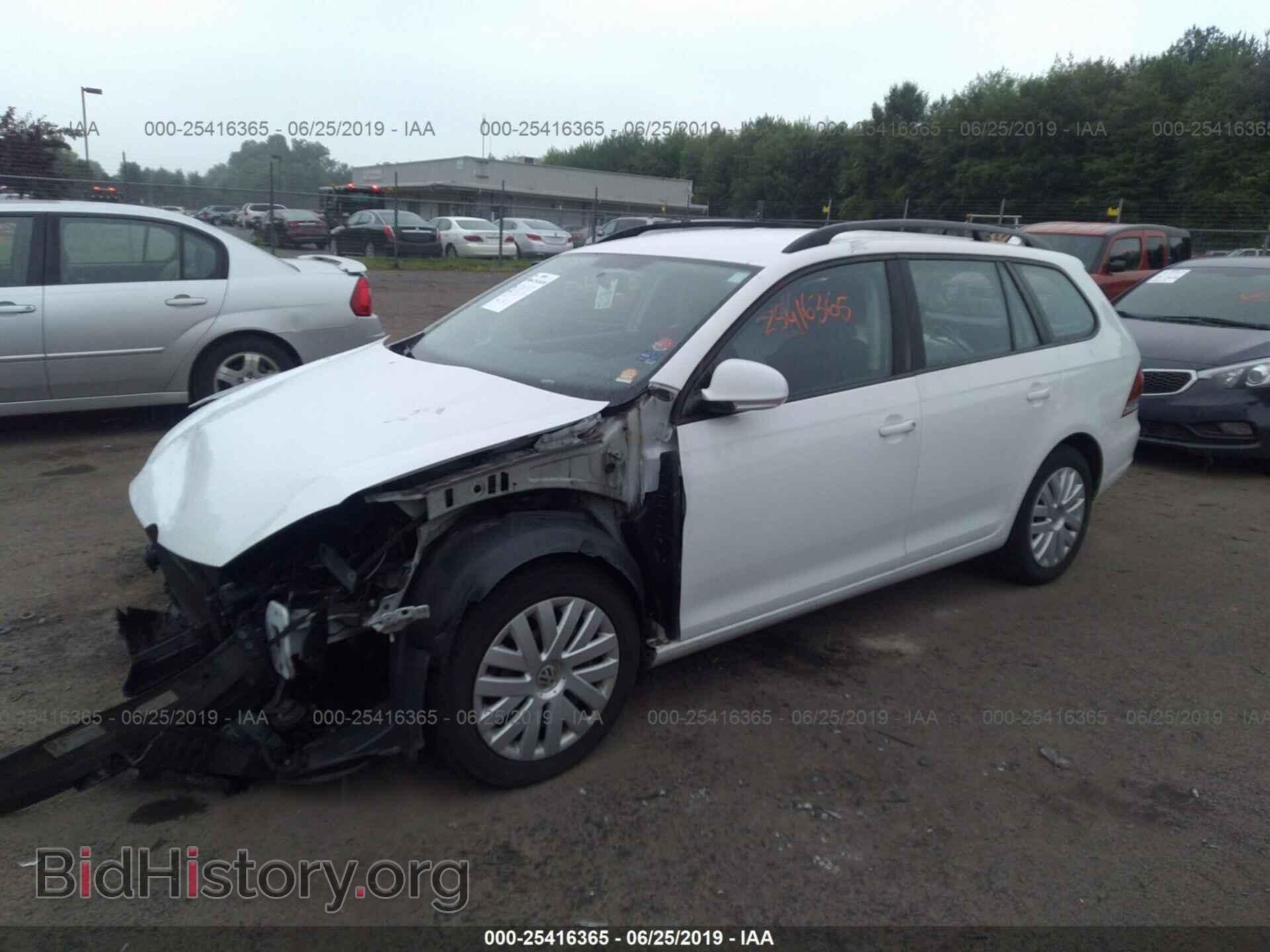 2014 VOLKSWAGEN JETTA - VIN: 3VWKP7AJ4EM623367 - Фото 2
