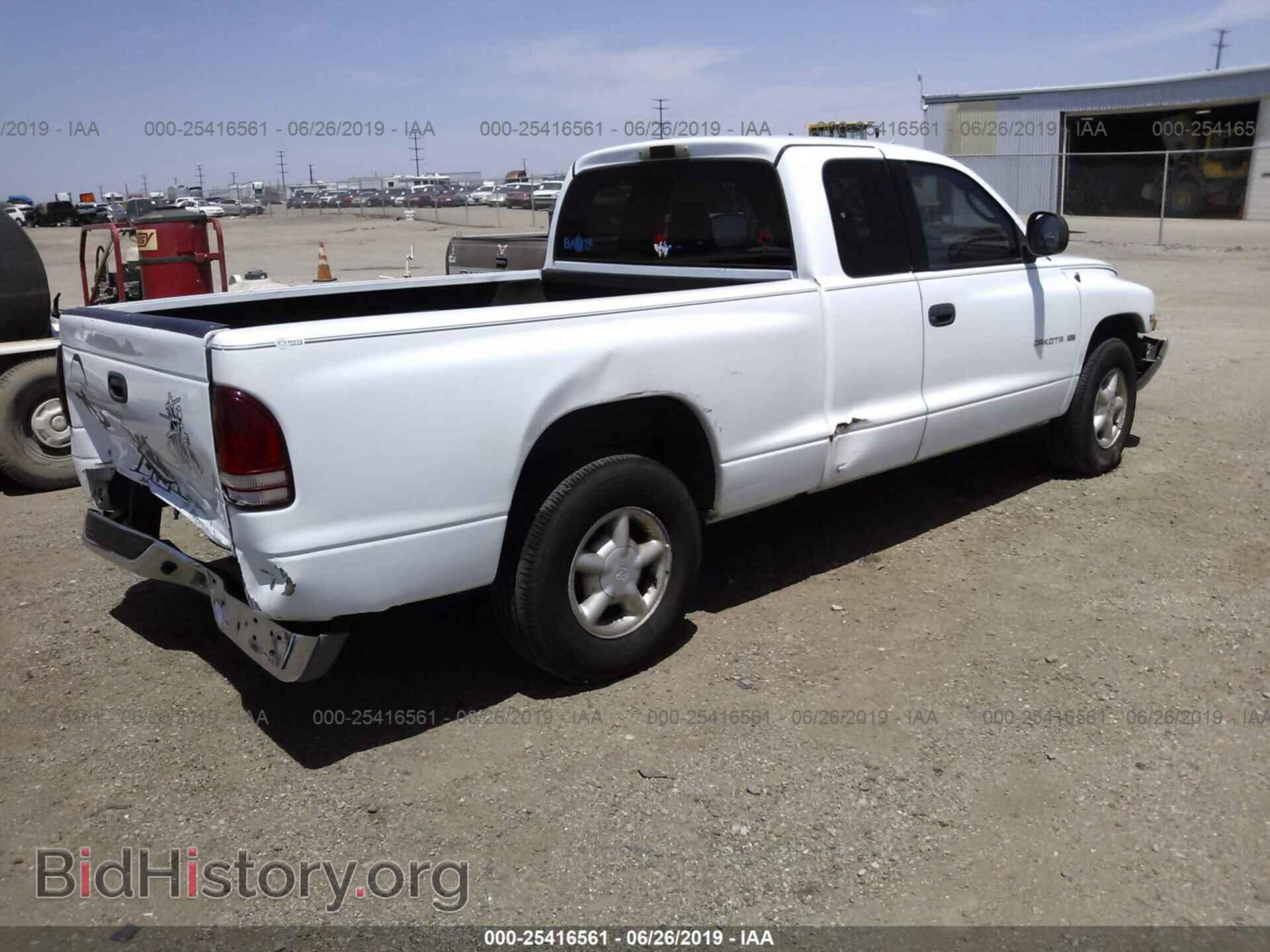 2000 DODGE DAKOTA - VIN: 1B7GL22N5YS755865 - Фото 4
