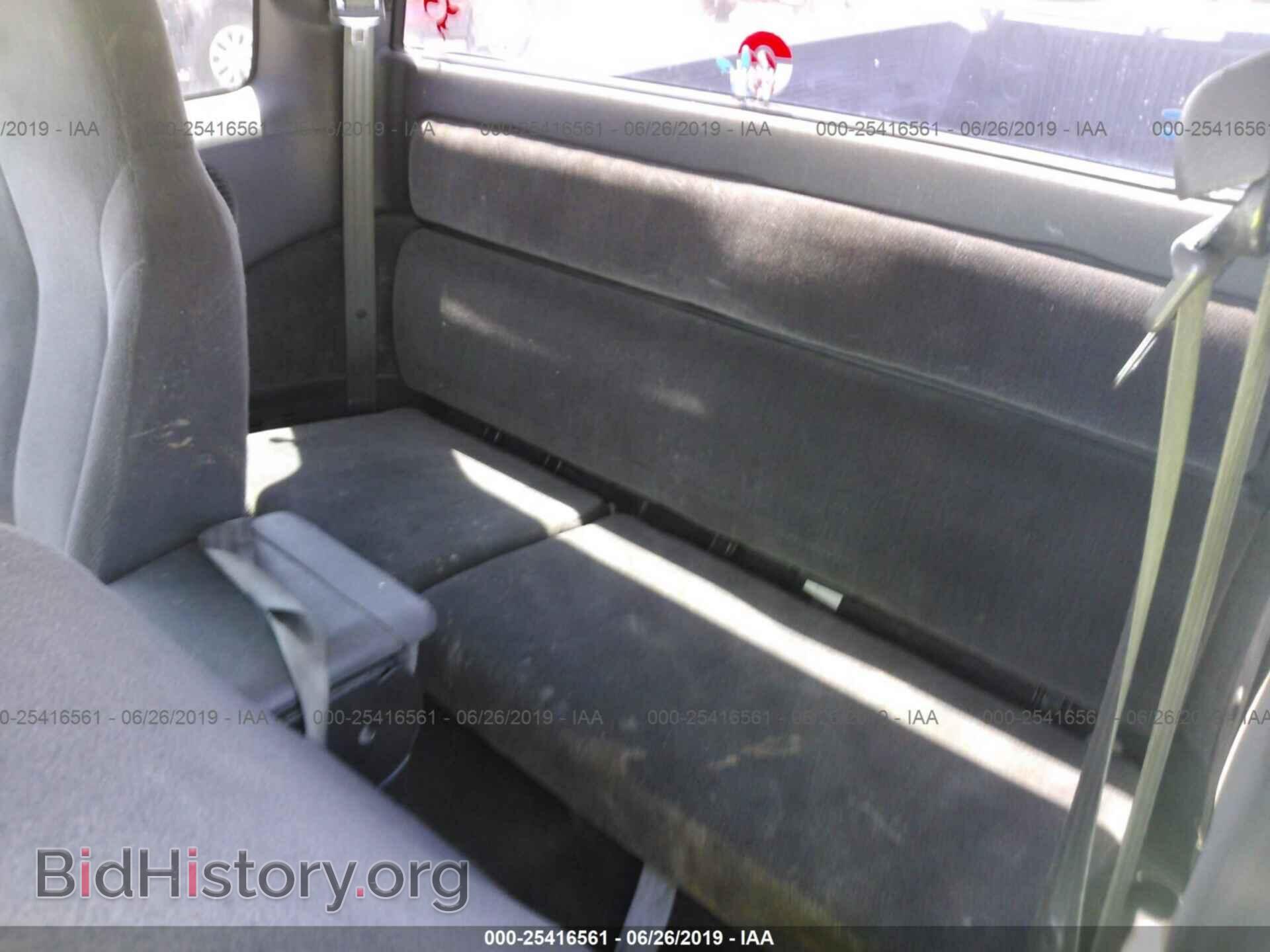2000 DODGE DAKOTA - VIN: 1B7GL22N5YS755865 - Фото 8