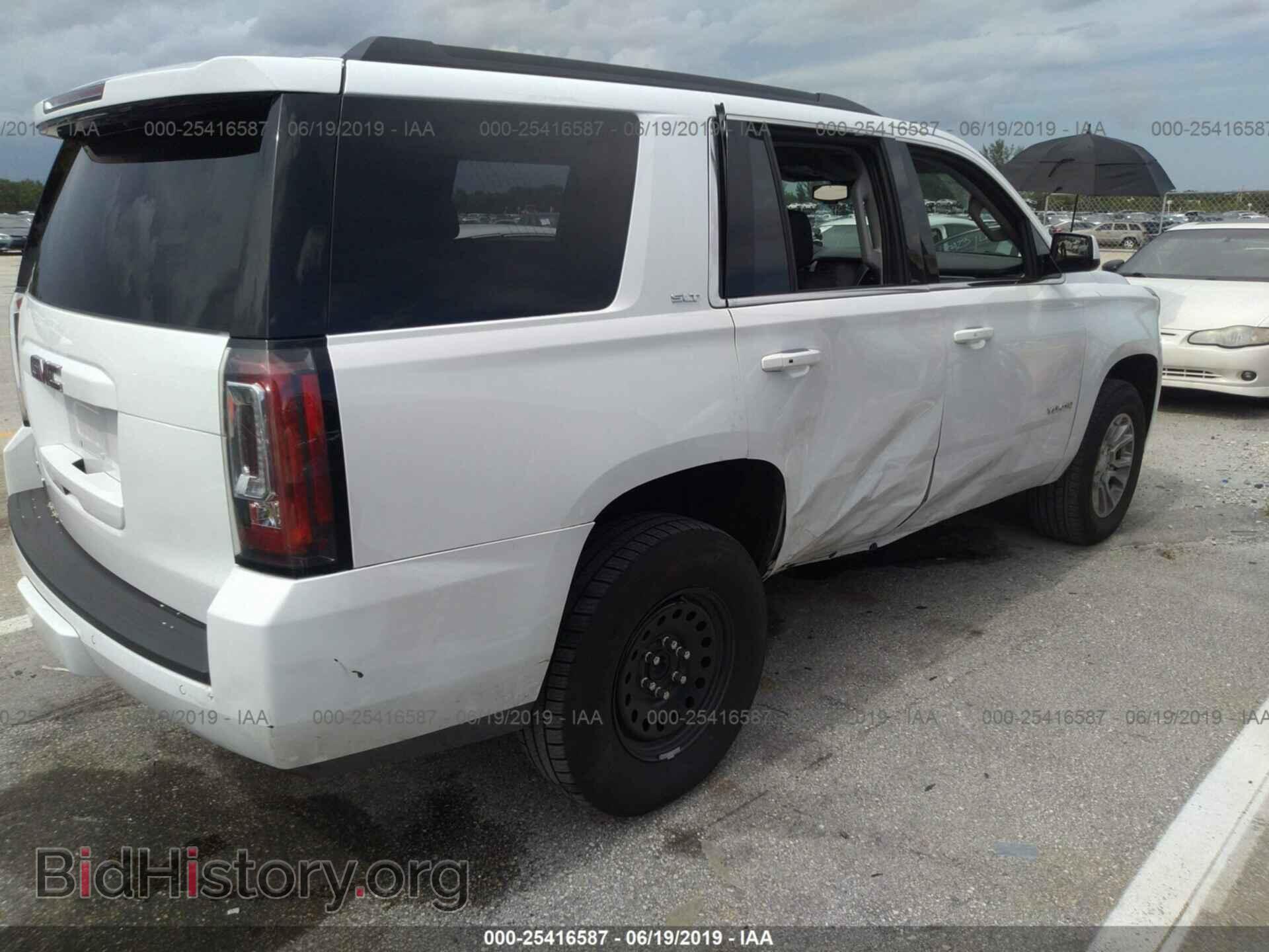 2019 GMC YUKON - VIN: 1GKS1BKC8KR286076 - Photo 4