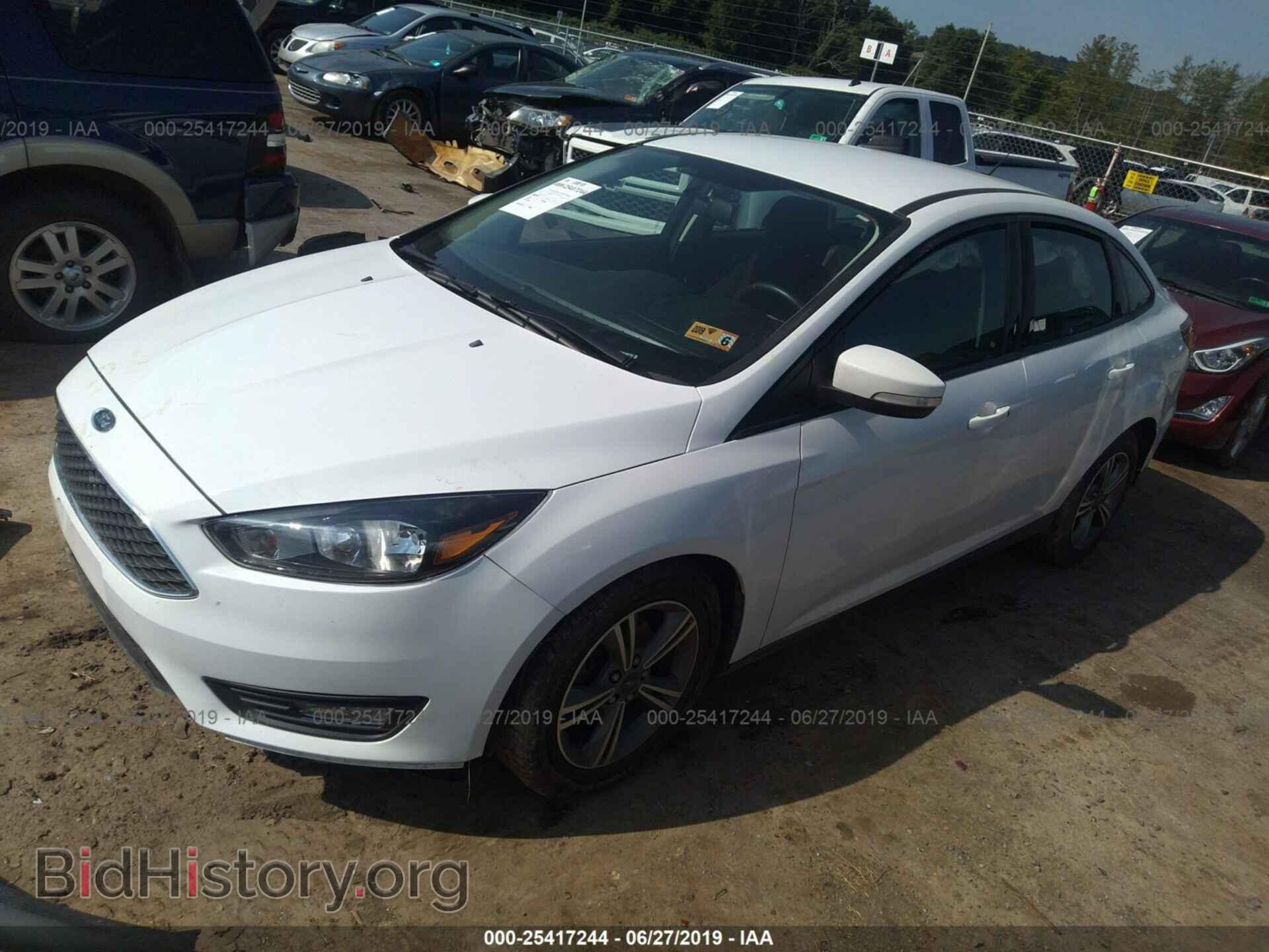 2017 FORD FOCUS - VIN: 1FADP3FE3HL302786 - Фото 2