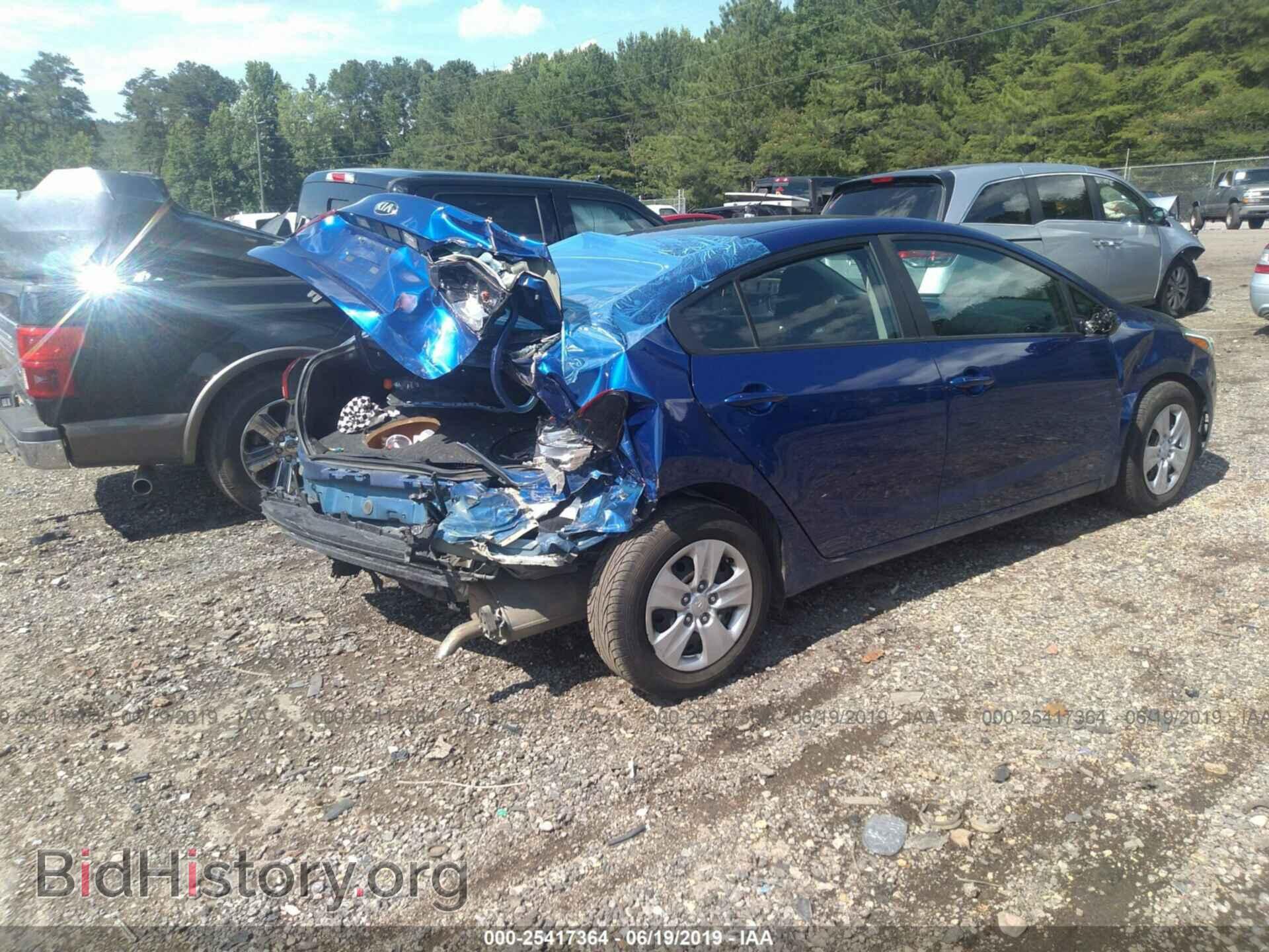 2017 KIA FORTE - VIN: 3KPFK4A7XHE043027 - Фото 4