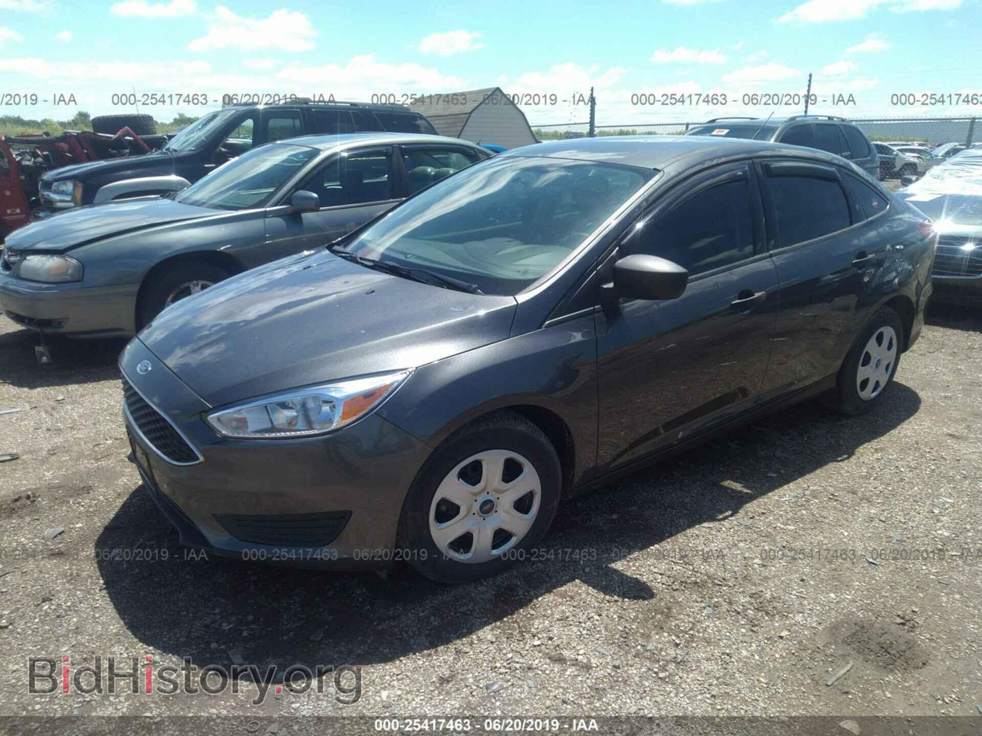 2017 FORD FOCUS - VIN: 1FADP3E24HL228706 - Фото 2