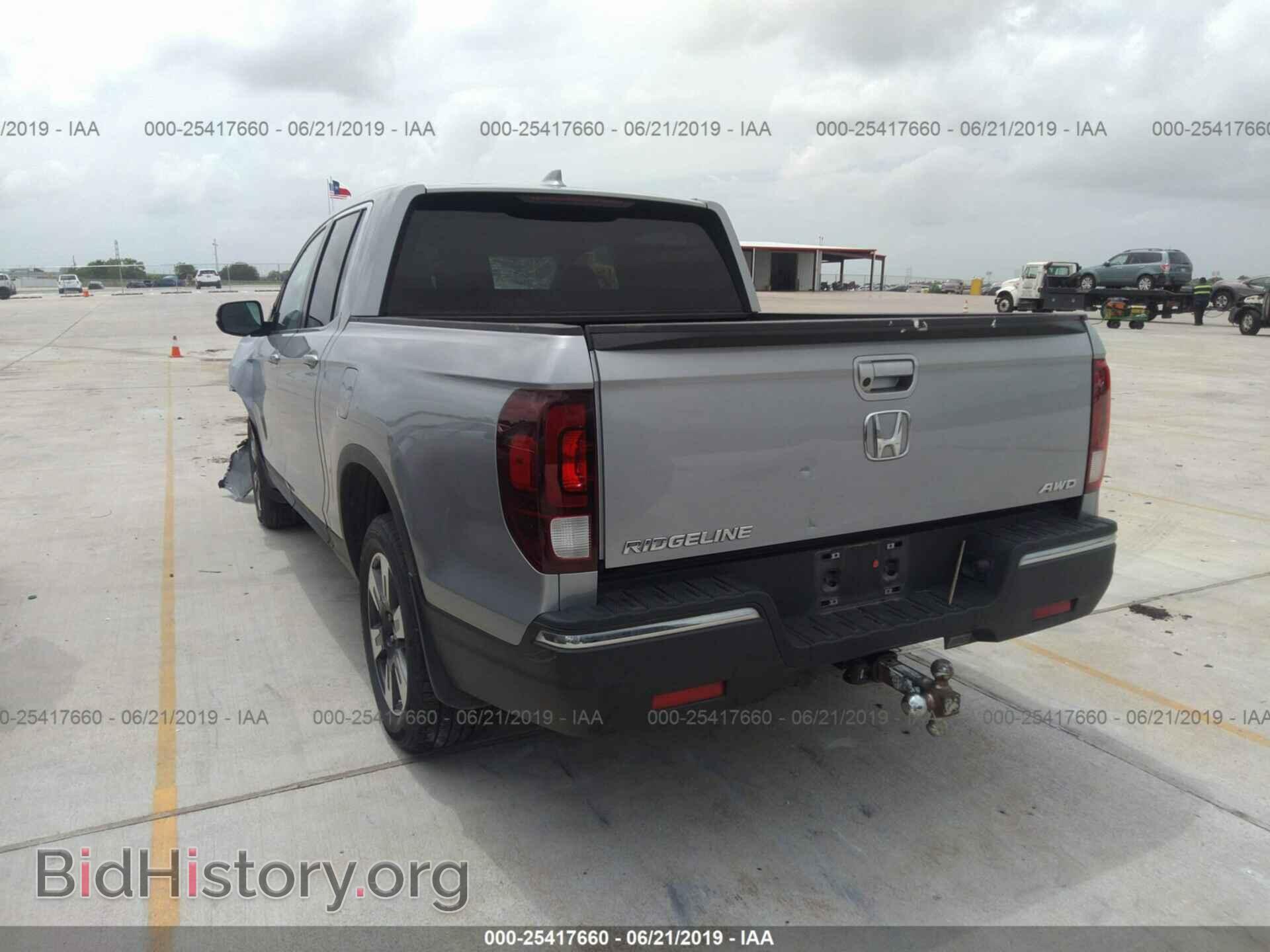 2017 HONDA RIDGELINE - VIN: 5FPYK3F64HB020377 - Фото 3