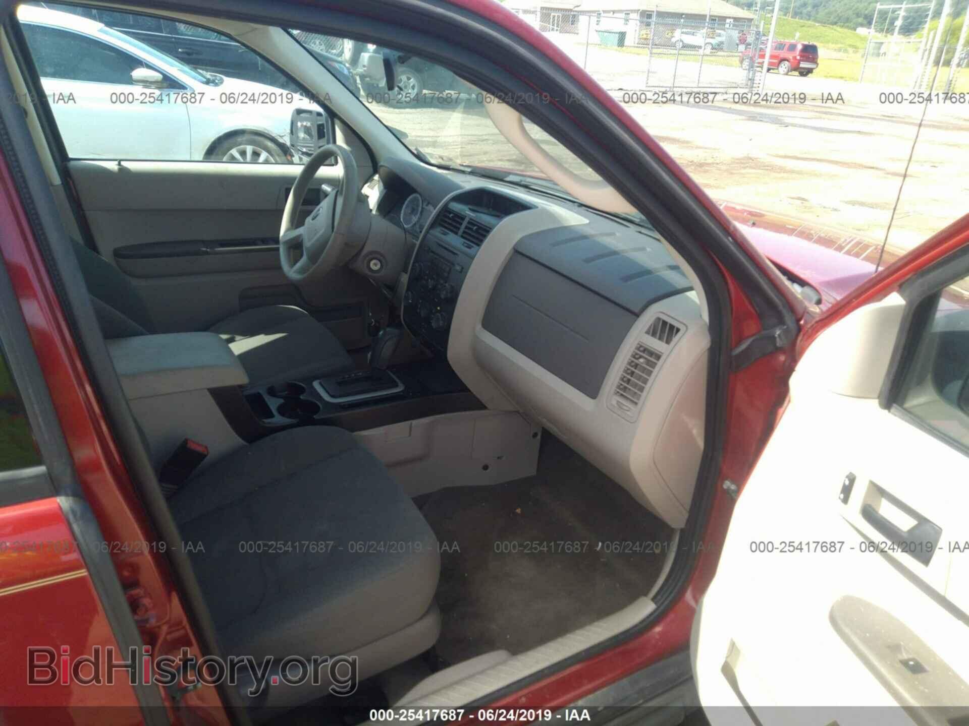 2009 FORD ESCAPE - VIN: 1FMCU92729KB29709 - Фото 5