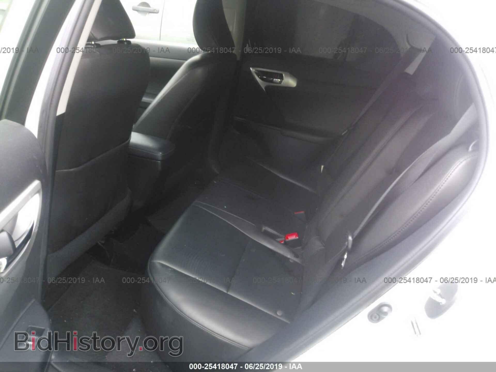2011 LEXUS CT - VIN: JTHKD5BH0B2033714 - Фото 8