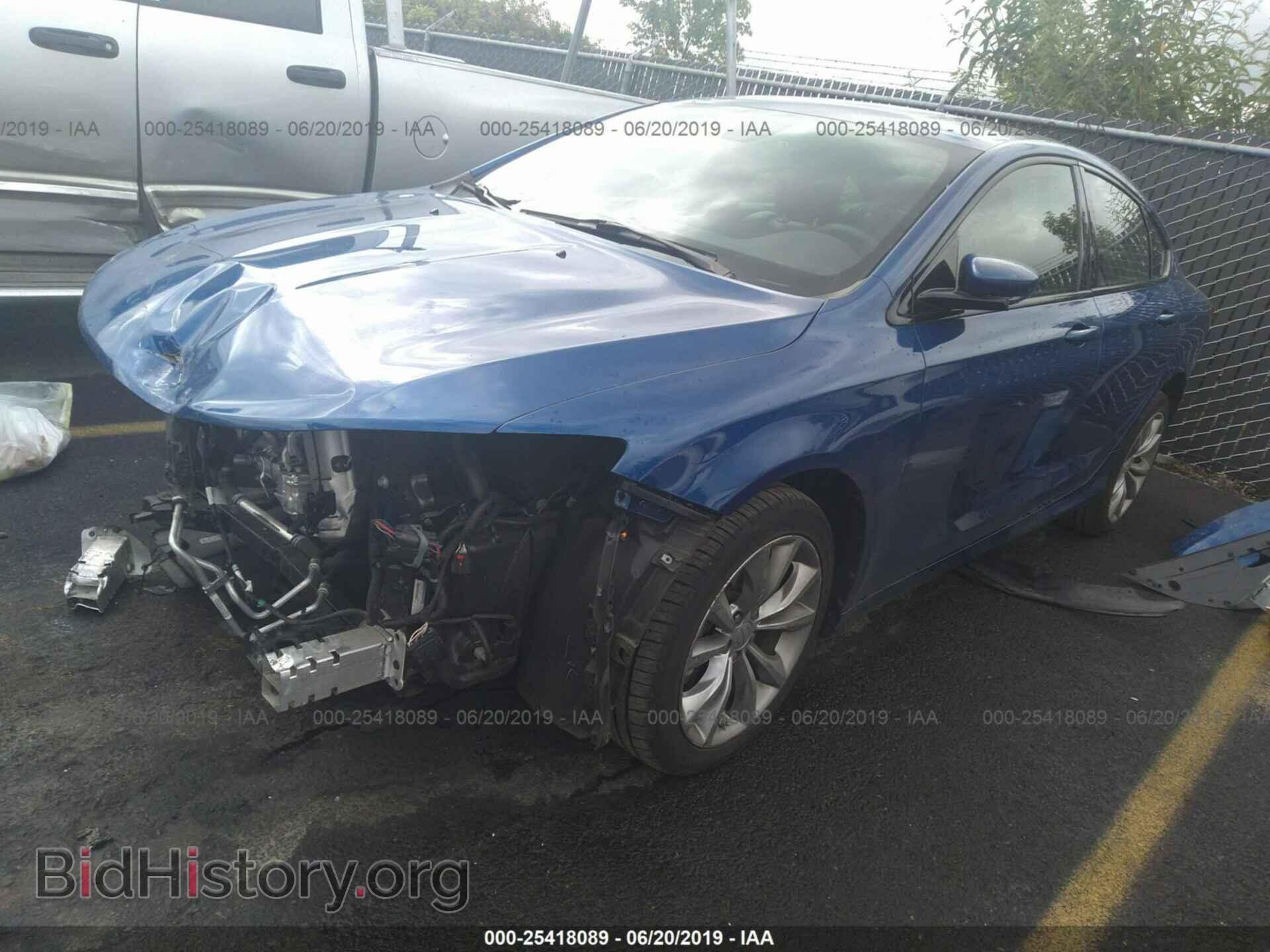 2016 CHRYSLER 200 - VIN: 1C3CCCBB0GN134674 - Фото 2