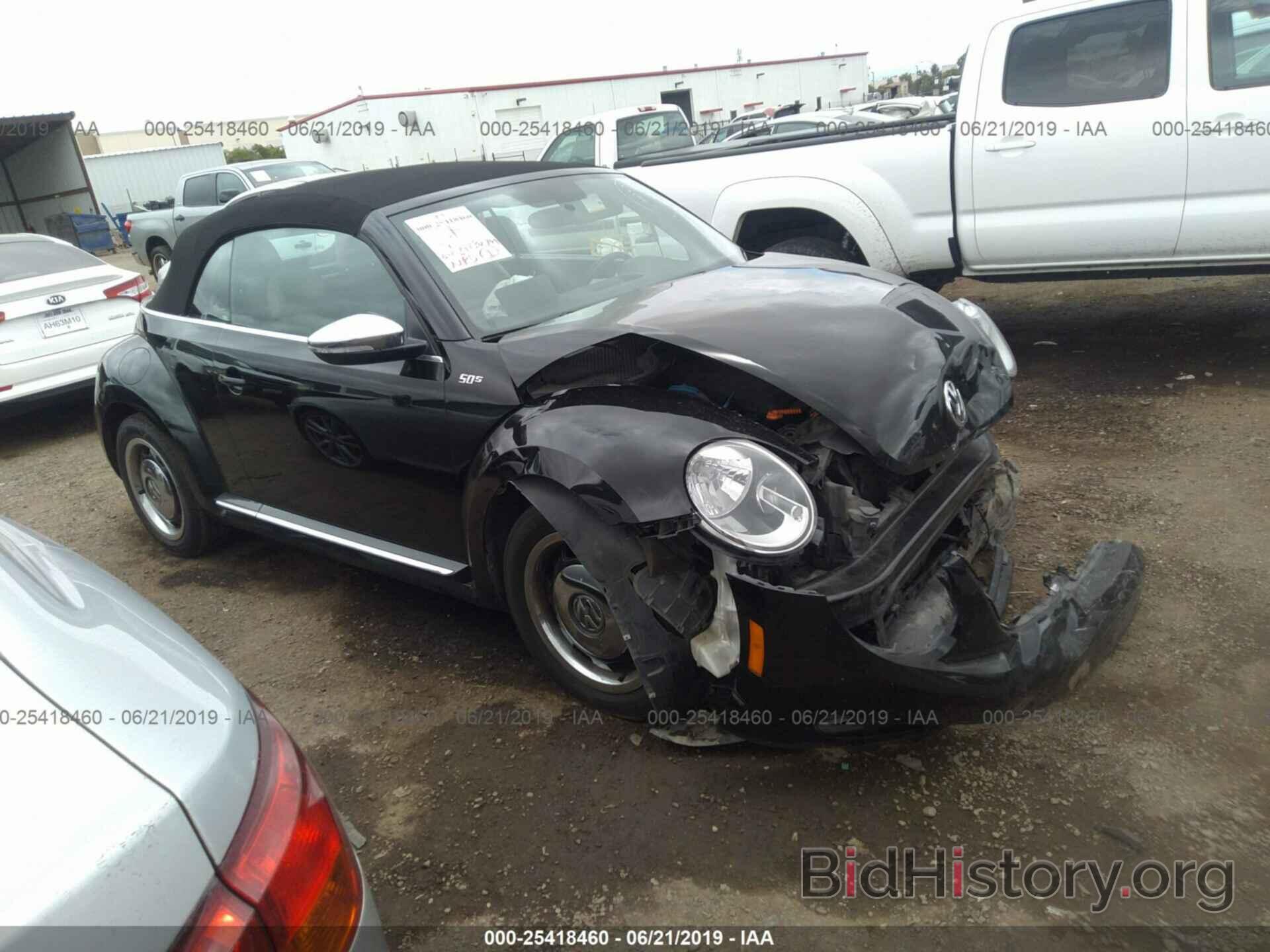 Photo 3VW5P7AT9DM801237 - VOLKSWAGEN BEETLE 2013