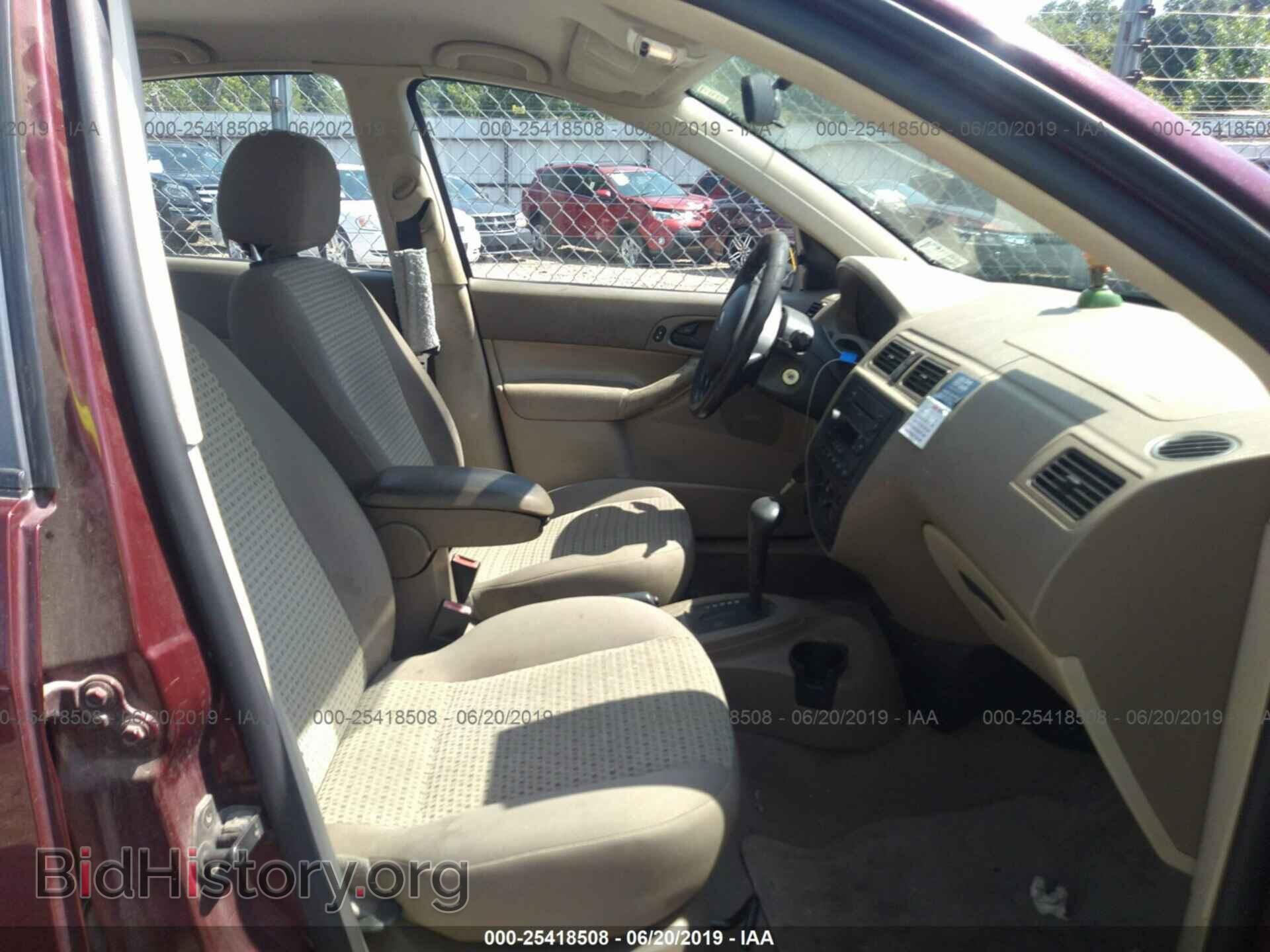 2007 FORD FOCUS - VIN: 1FAFP34N77W332415 - Photo 5