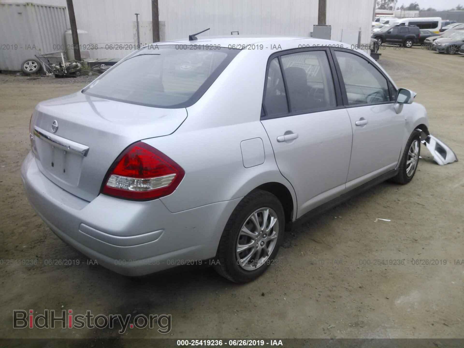 2011 NISSAN VERSA - VIN: 3N1BC1AP1BL460651 - Photo 4