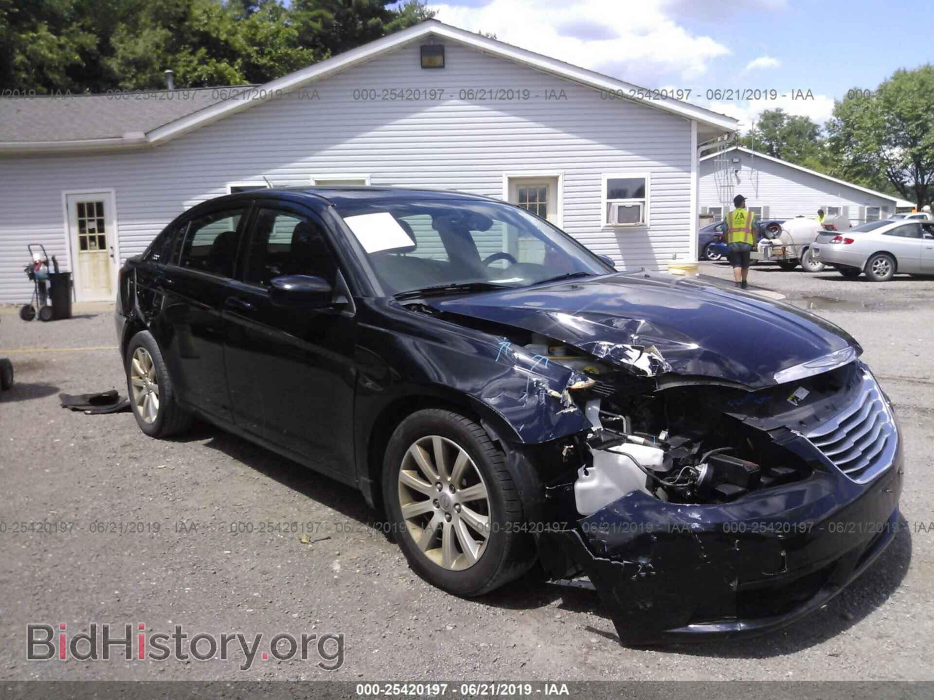 Фотография 1C3CCBBB3EN128486 - CHRYSLER 200 2014