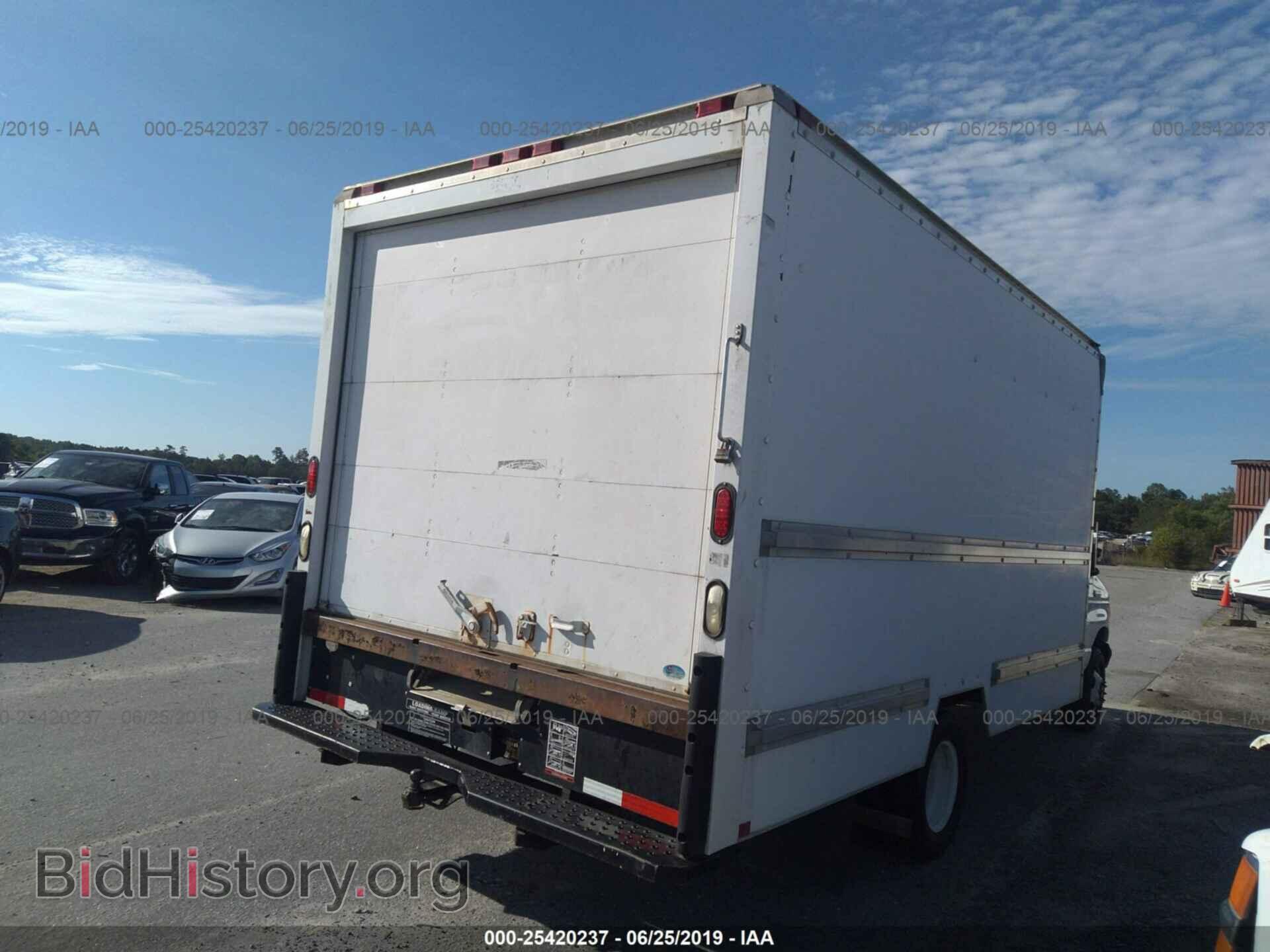 2007 FORD ECONOLINE - VIN: 1FDSE35L57DA10018 - Фото 4