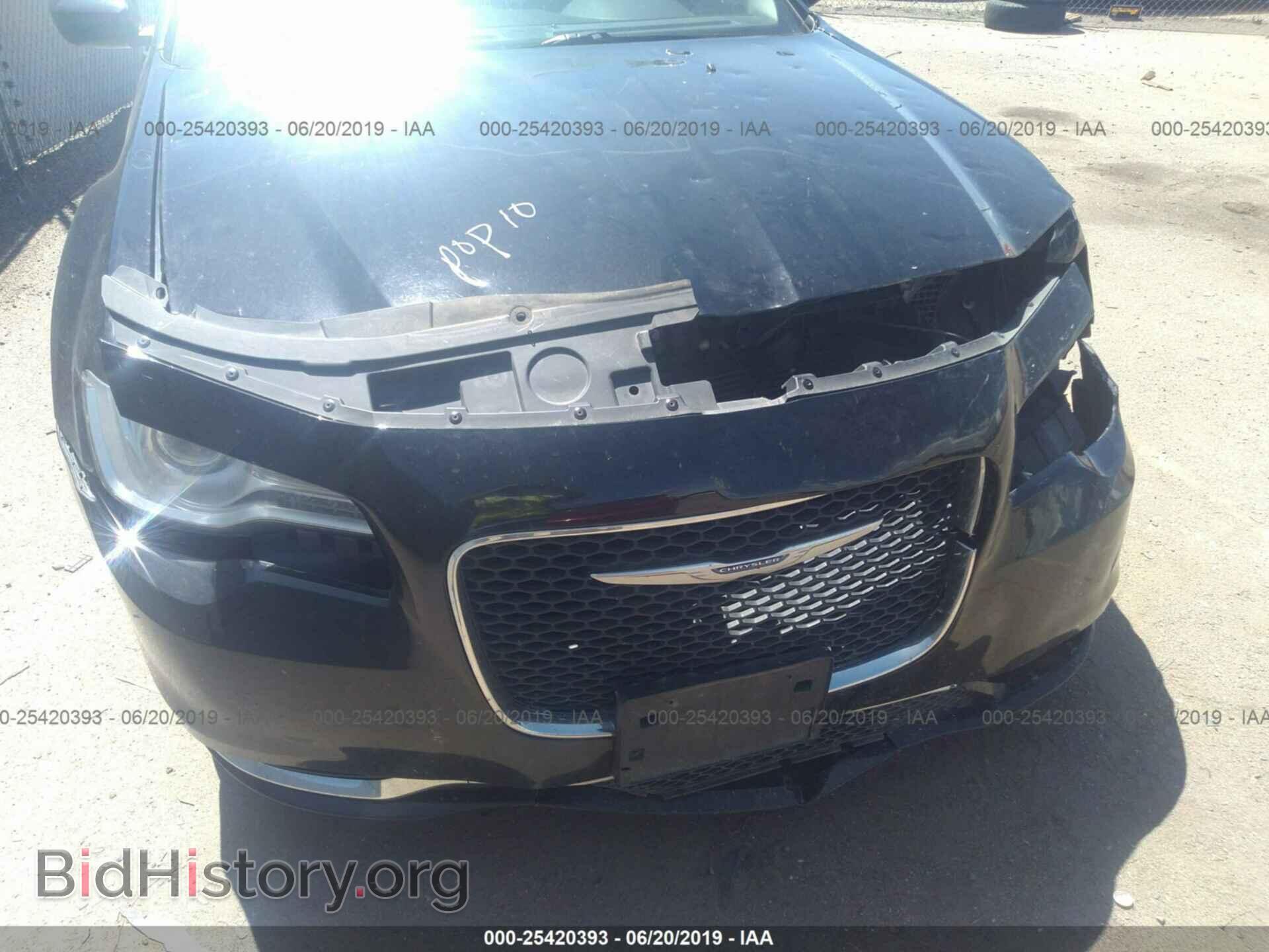 2016 CHRYSLER 300 - VIN: 2C3CCARG7GH183126 - Фото 6