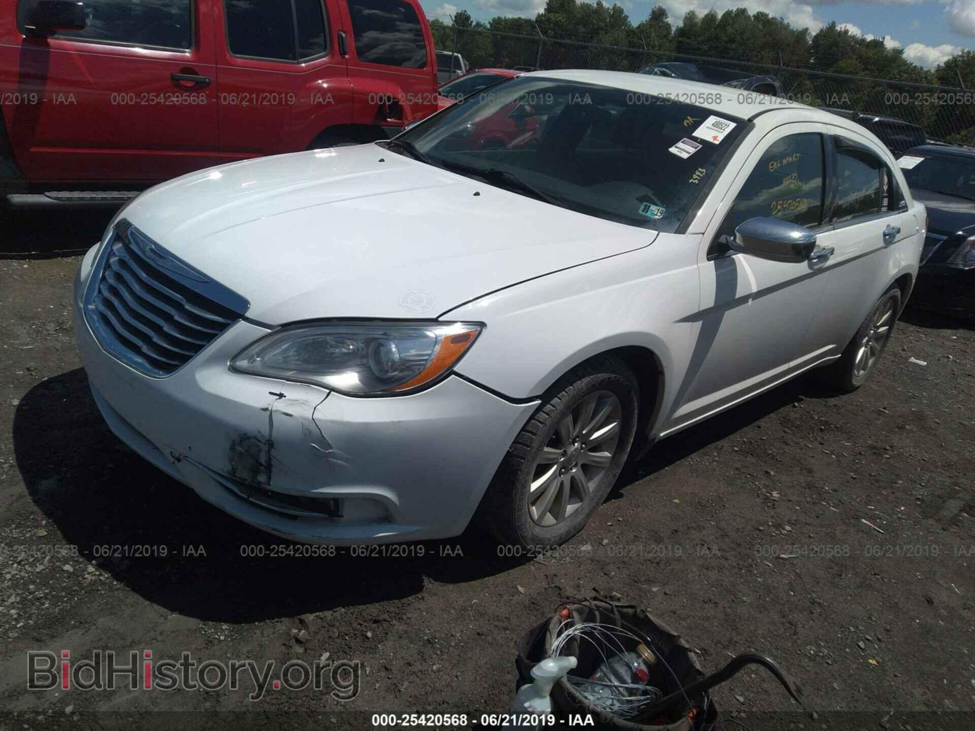2013 CHRYSLER 200 - VIN: 1C3CCBCG7DN521139 - Photo 2