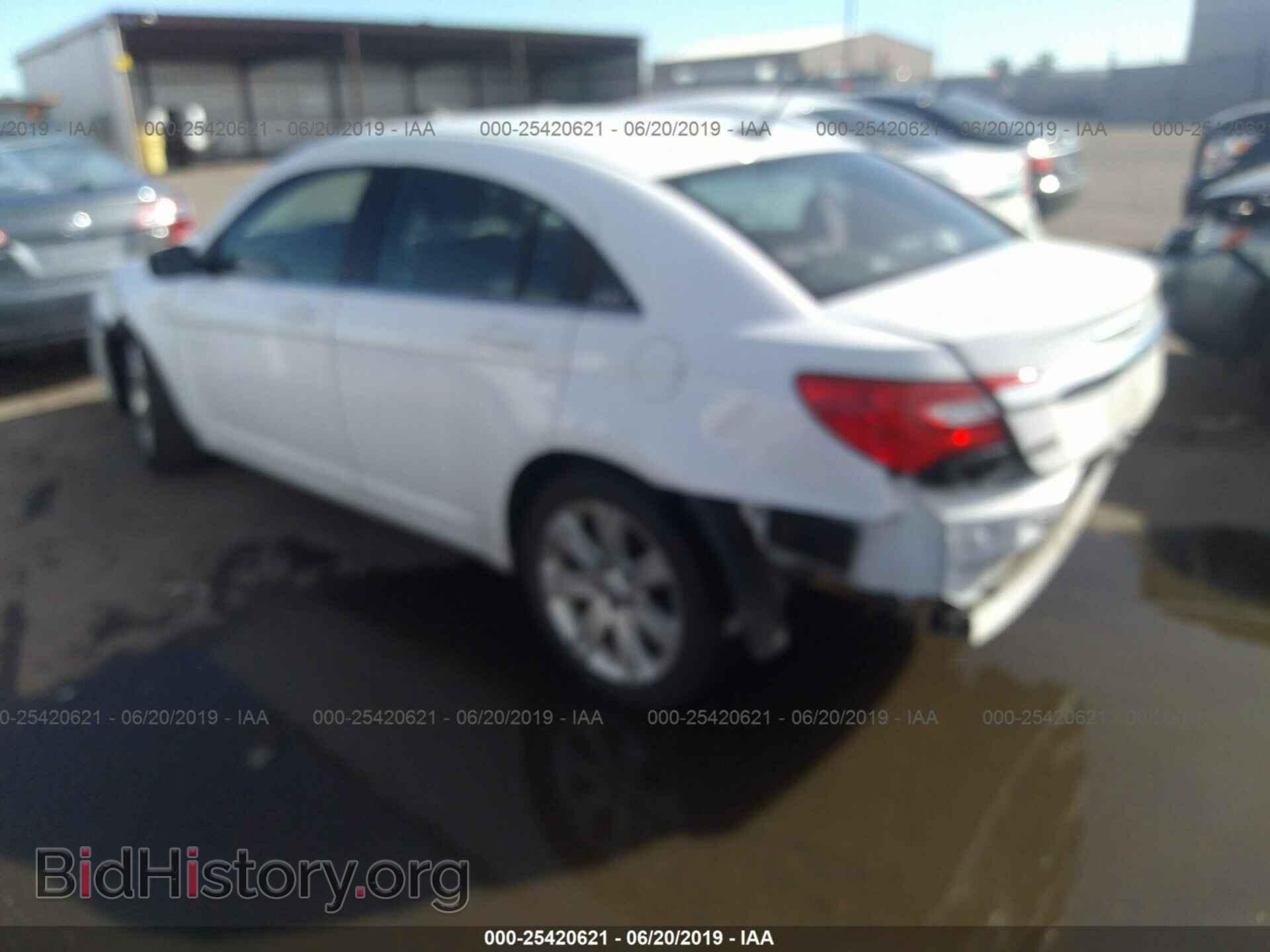 2012 CHRYSLER 200 - VIN: 1C3CCBAB7CN295335 - Фото 3