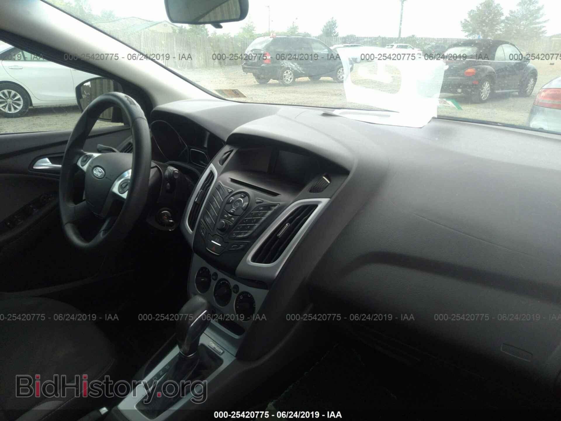 2014 FORD FOCUS - VIN: 1FADP3K2XEL166132 - Фото 5