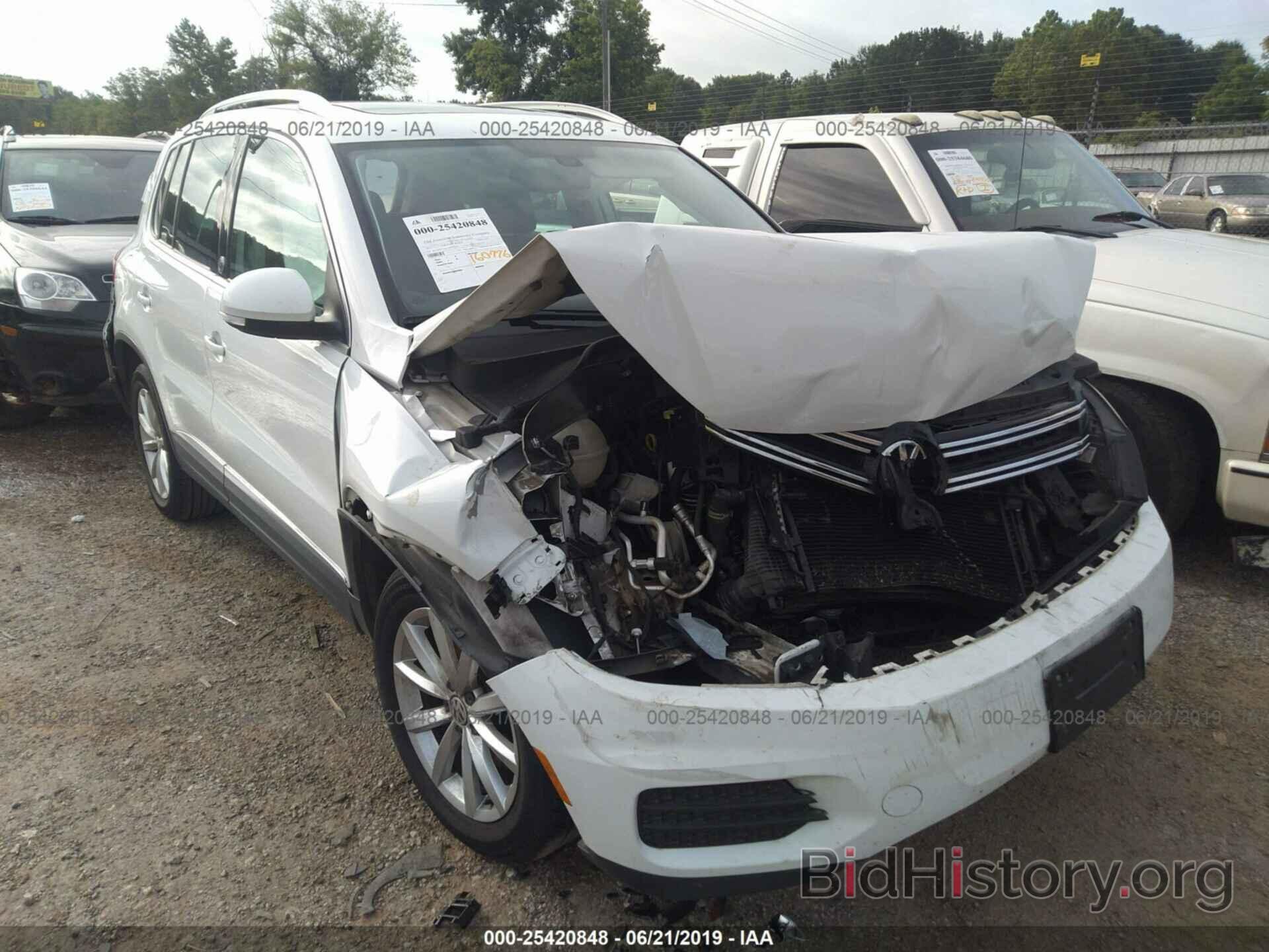 Photo WVGRV7AX4HW502804 - VOLKSWAGEN TIGUAN 2017