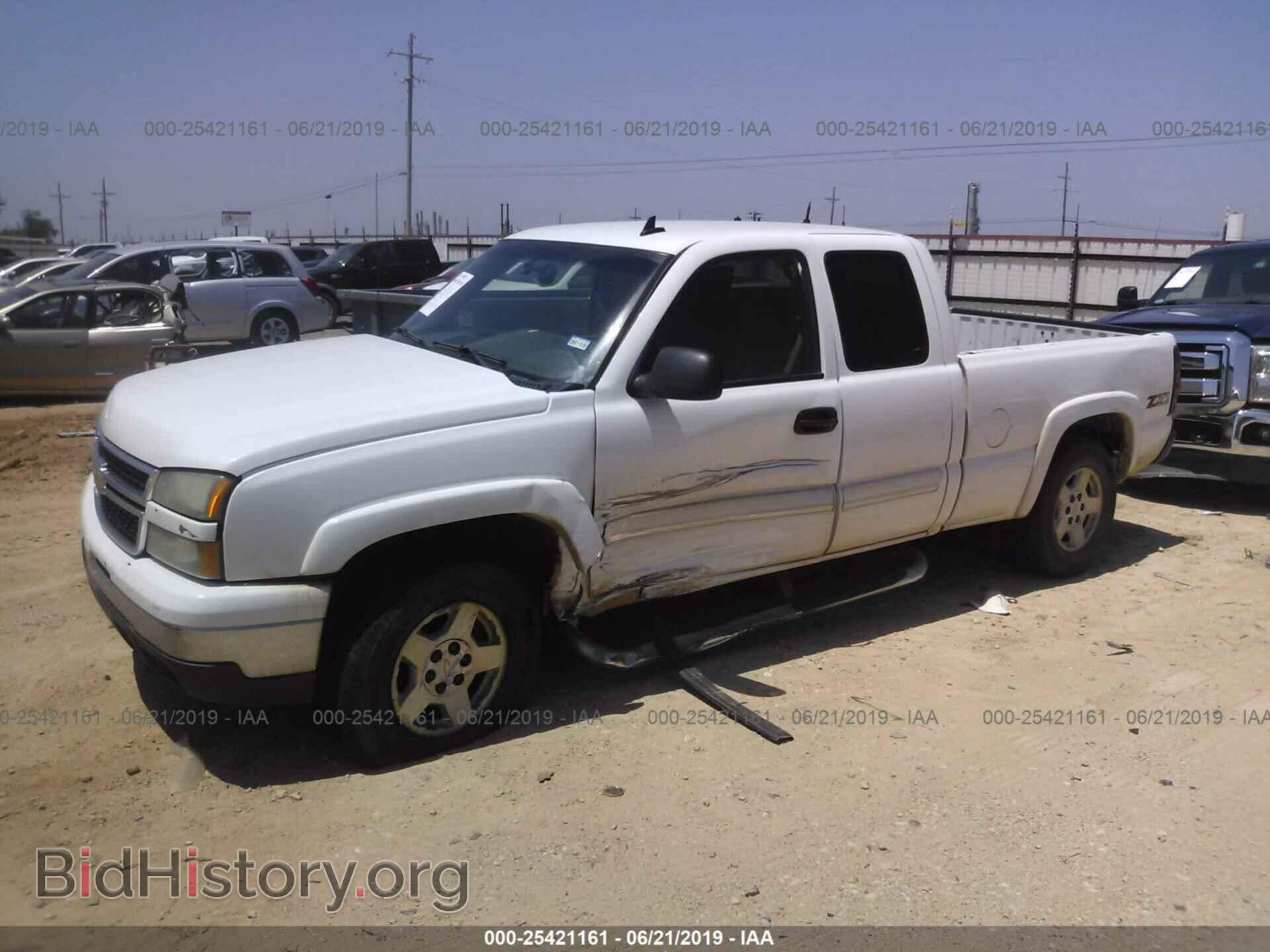 2007 CHEVROLET SILVERADO - VIN: 1GCEK19B17E169029 - Фото 2