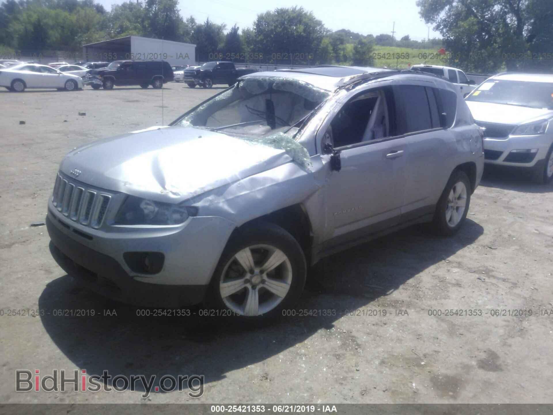 2014 JEEP COMPASS - VIN: 1C4NJCEB7ED887806 - Фото 2