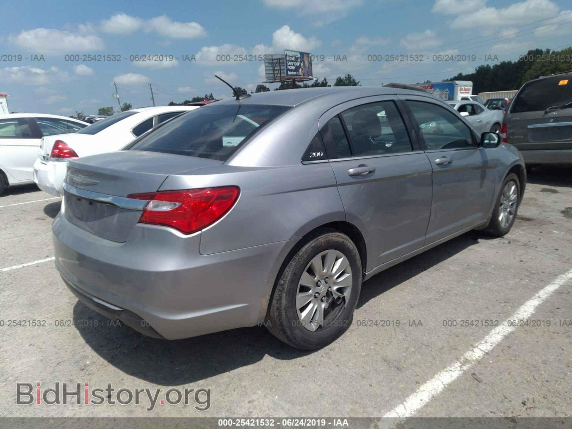 2014 CHRYSLER 200 - VIN: 1C3CCBAB9EN236869 - Photo 4