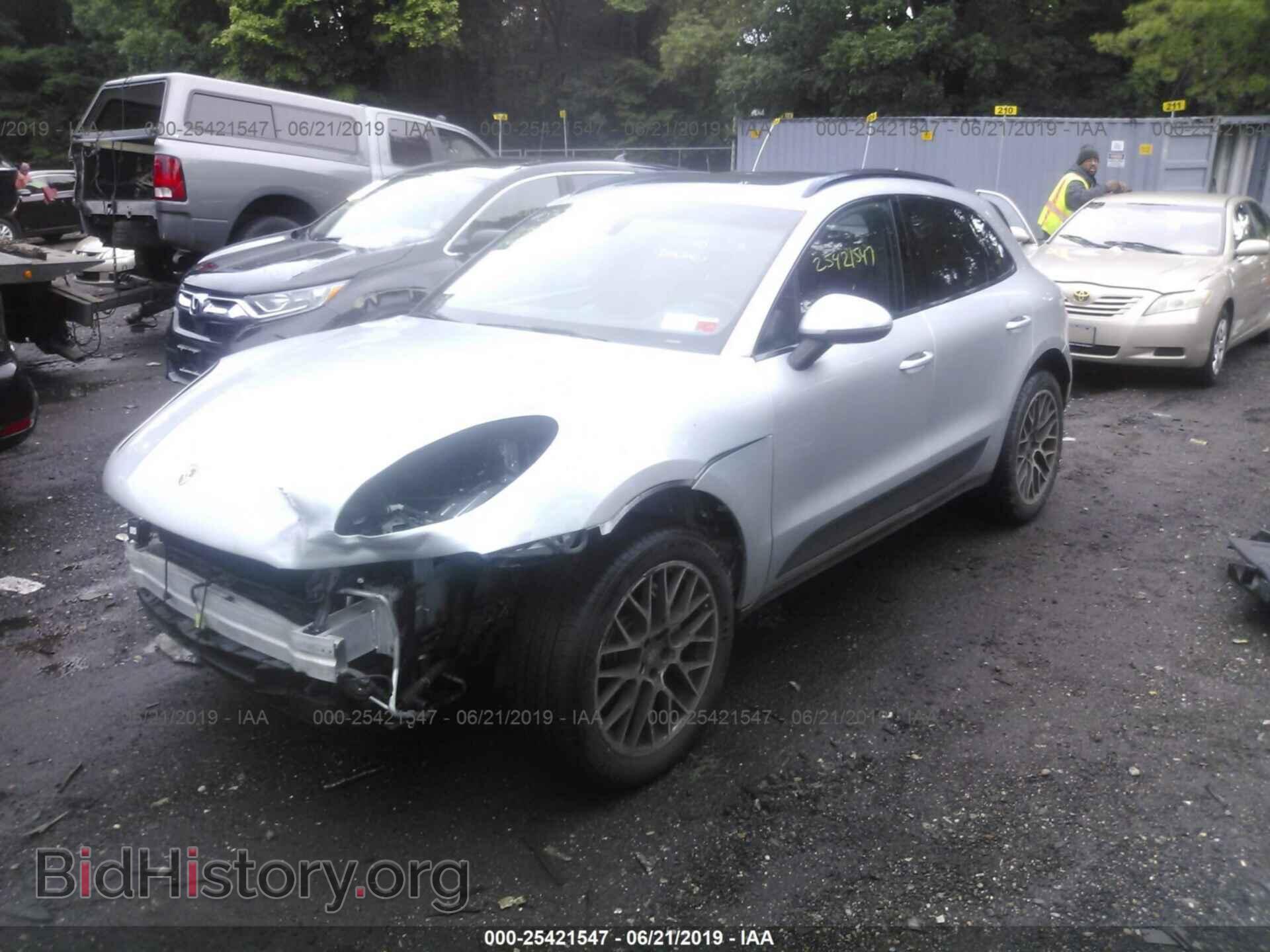 2016 PORSCHE MACAN - VIN: WP1AB2A55GLB44994 - Фото 2