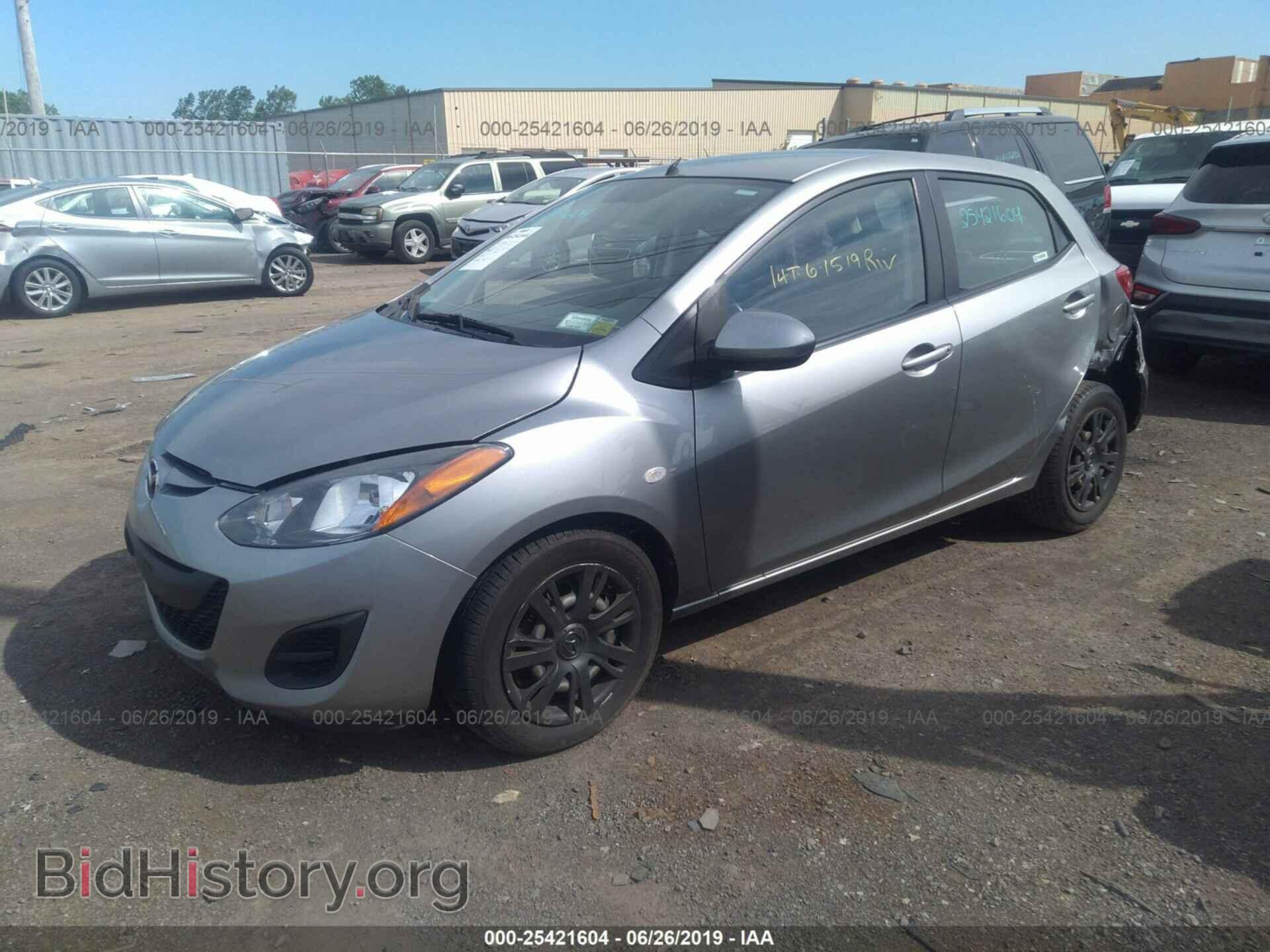 2014 MAZDA MAZDA2 - VIN: JM1DE1KY4E0187553 - Фото 2