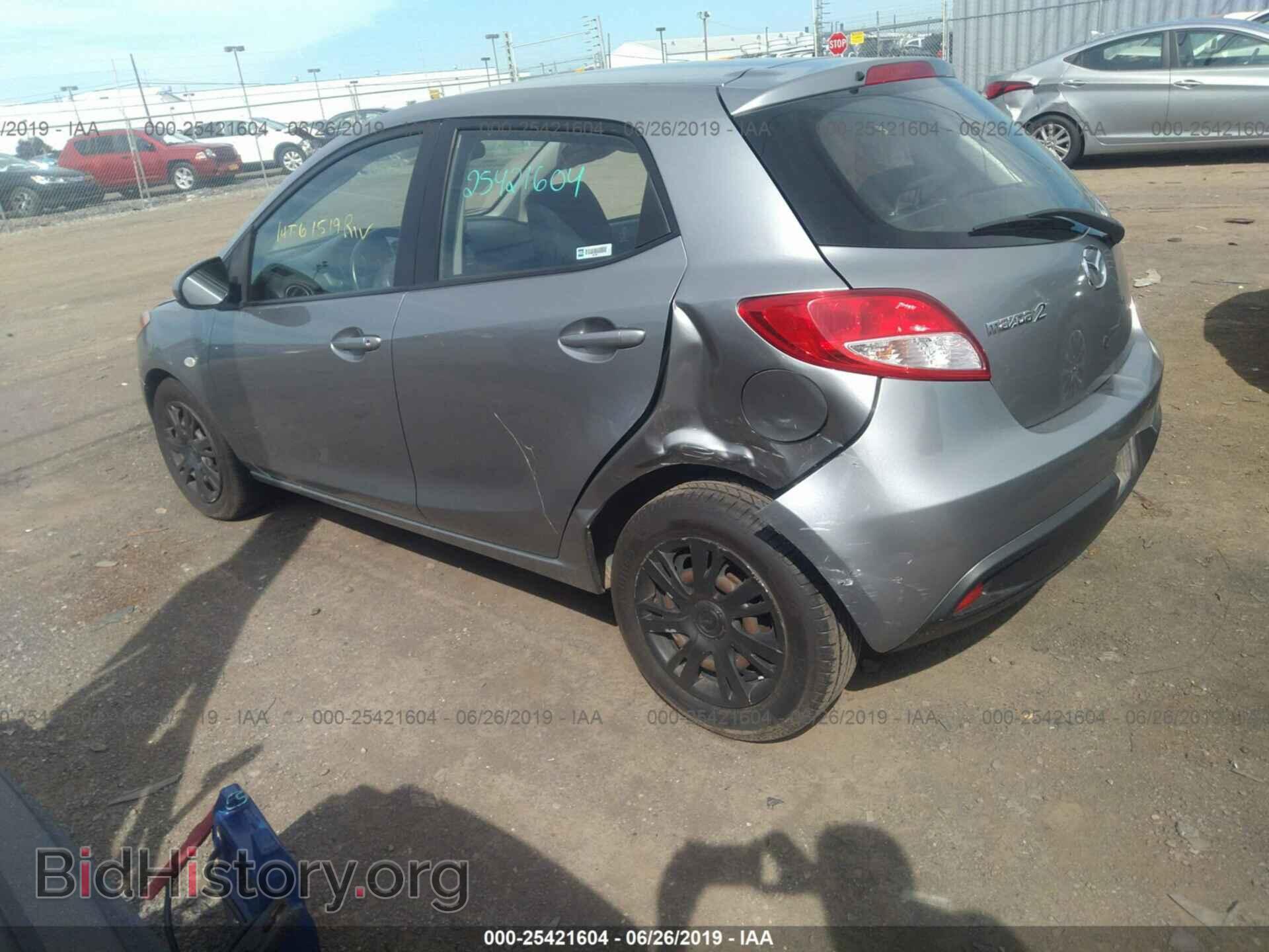 2014 MAZDA MAZDA2 - VIN: JM1DE1KY4E0187553 - Фото 3
