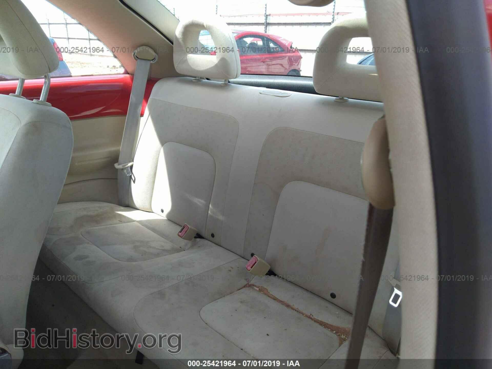 2001 VOLKSWAGEN NEW BEETLE - VIN: 3VWCB21C91M471913 - Фото 8