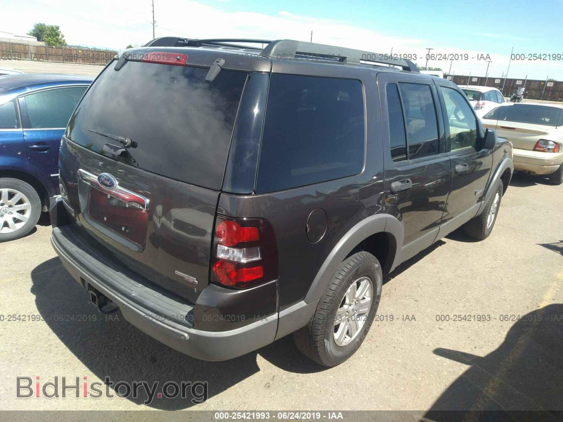 2006 FORD EXPLORER - VIN: 1FMEU73E56UA68639 - Photo 4