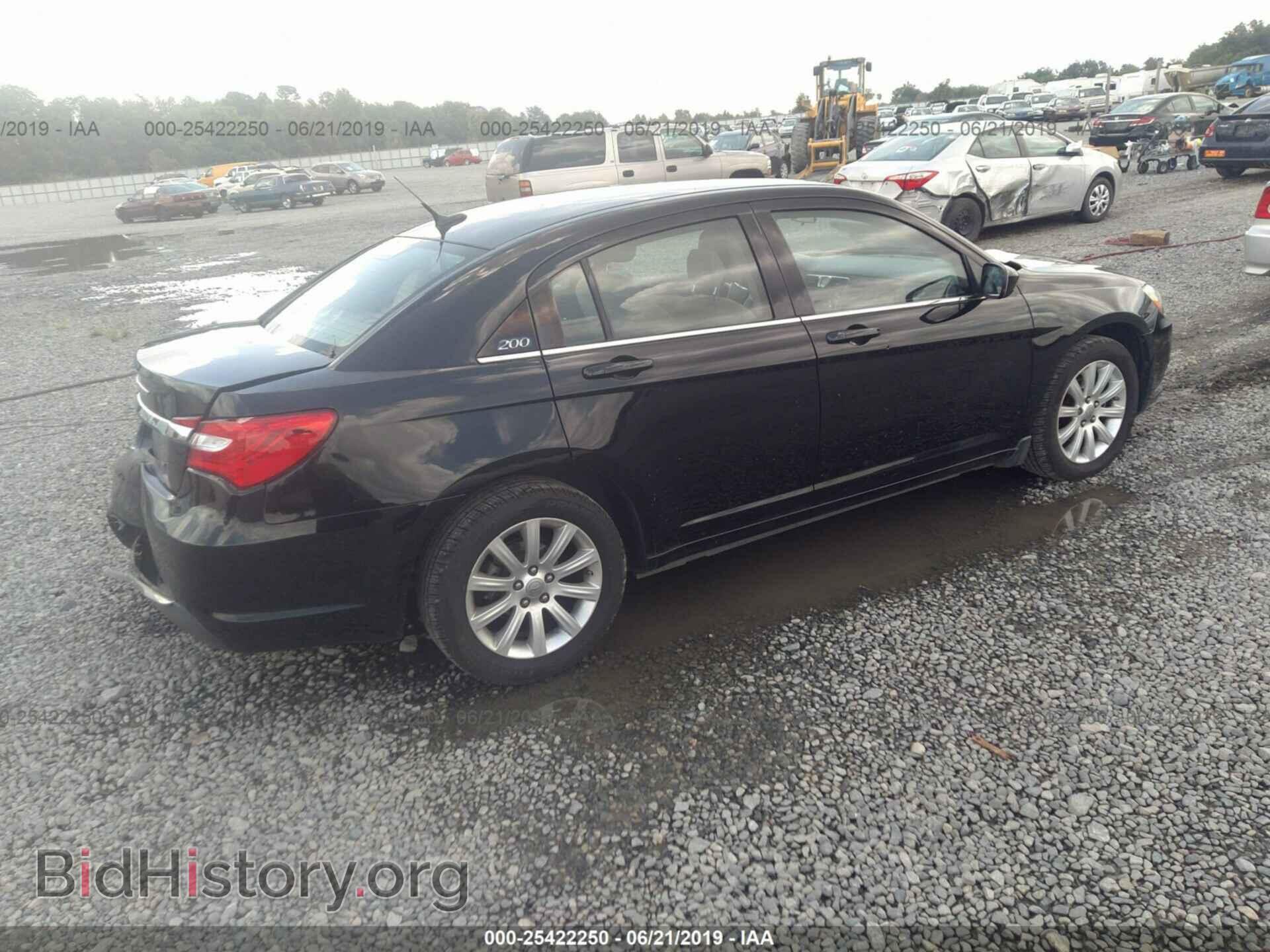 2012 CHRYSLER 200 - VIN: 1C3CCBBB2CN146345 - Фото 4