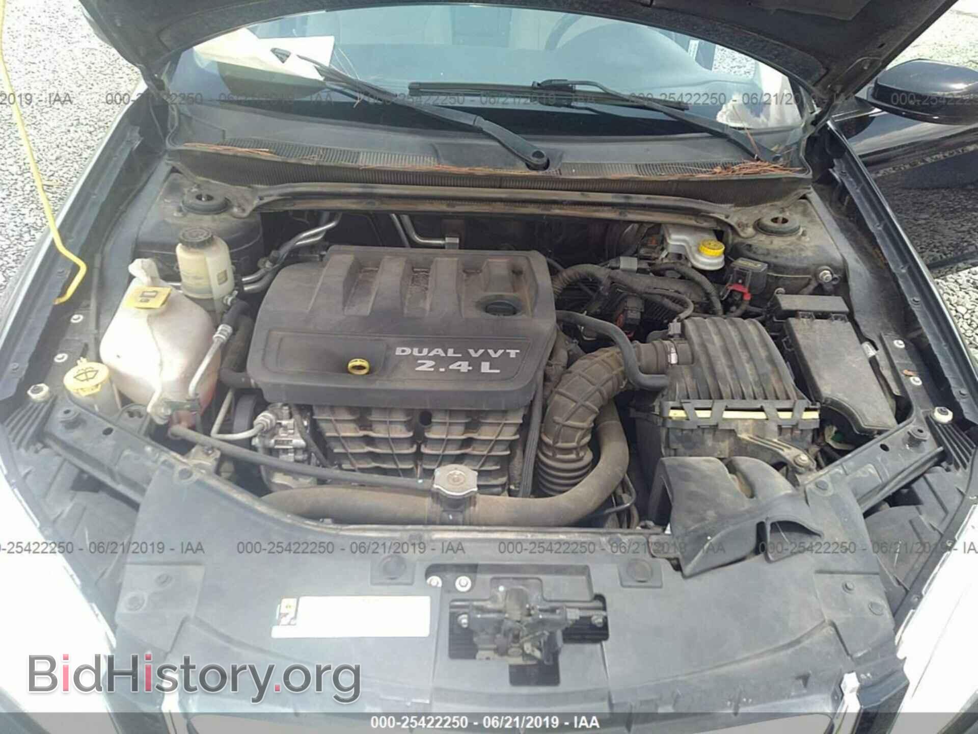 2012 CHRYSLER 200 - VIN: 1C3CCBBB2CN146345 - Фото 10
