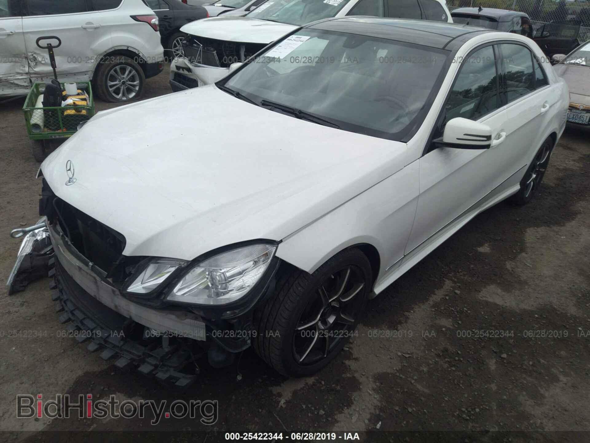 2011 MERCEDES-BENZ E - VIN: WDDHF8HB8BA352137 - Фото 2