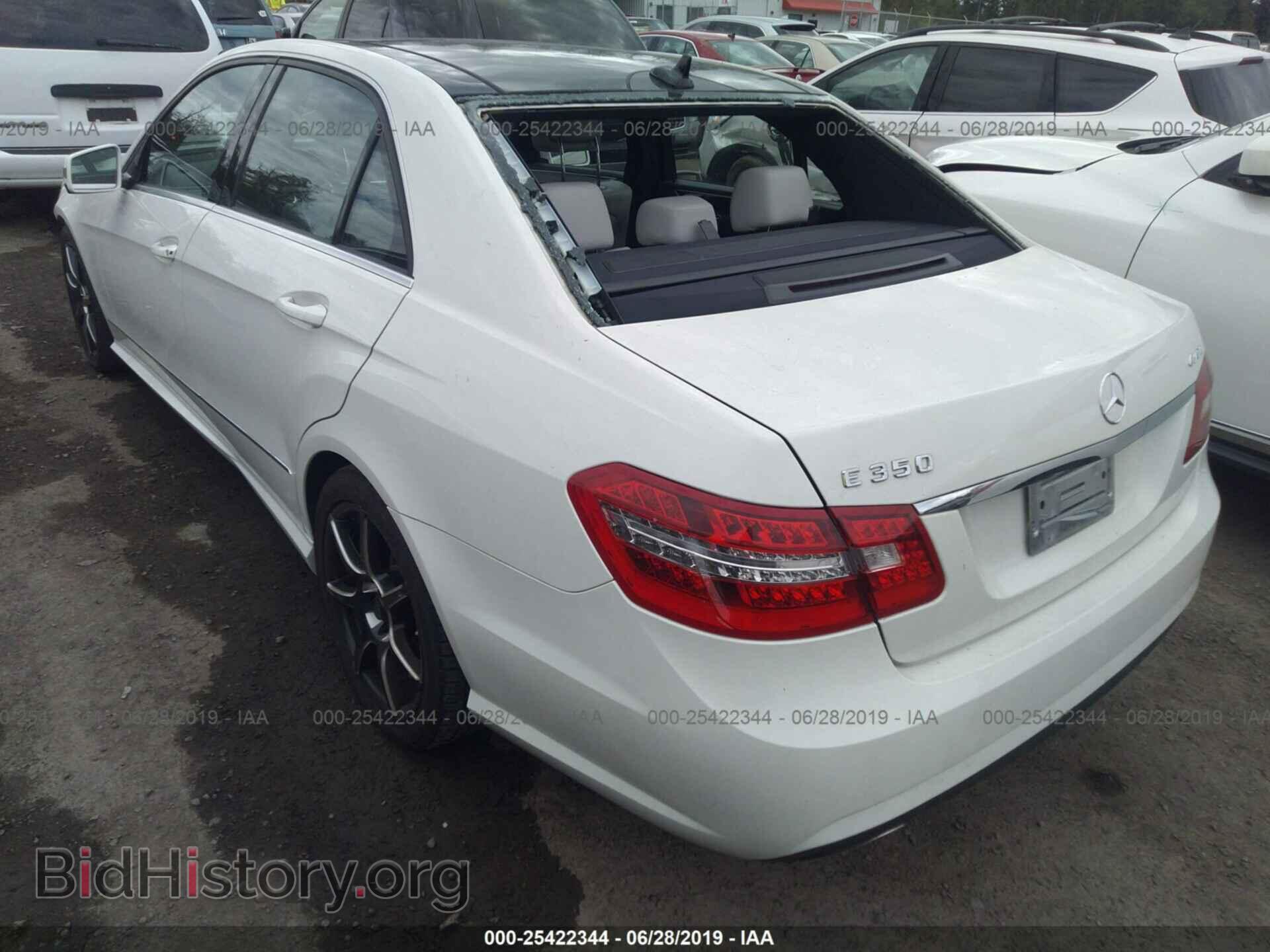 2011 MERCEDES-BENZ E - VIN: WDDHF8HB8BA352137 - Фото 3