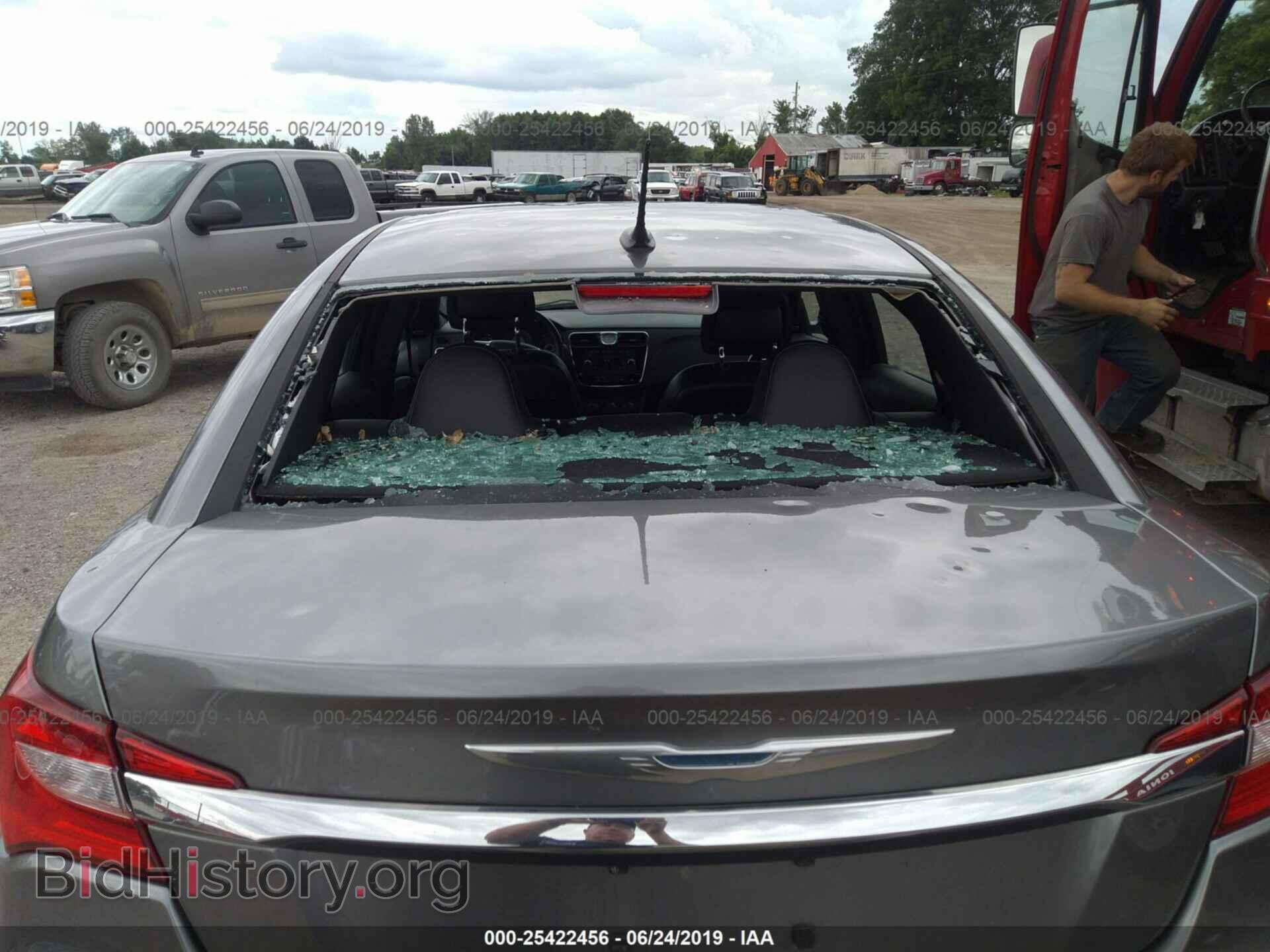2013 CHRYSLER 200 - VIN: 1C3CCBCG8DN744029 - Photo 6
