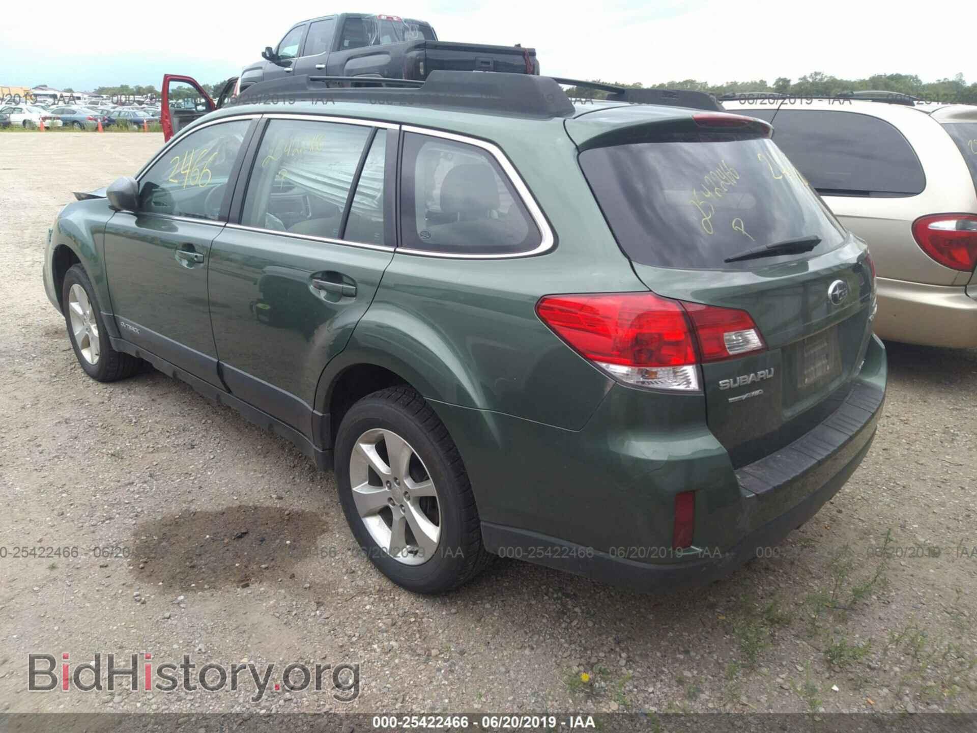 2014 SUBARU OUTBACK - VIN: 4S4BRCAC8E3286951 - Photo 3