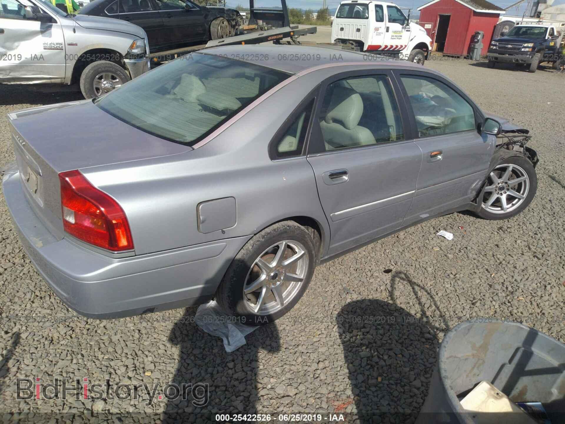 2004 VOLVO S80 - VIN: YV1TS59H141370722 - Фото 4