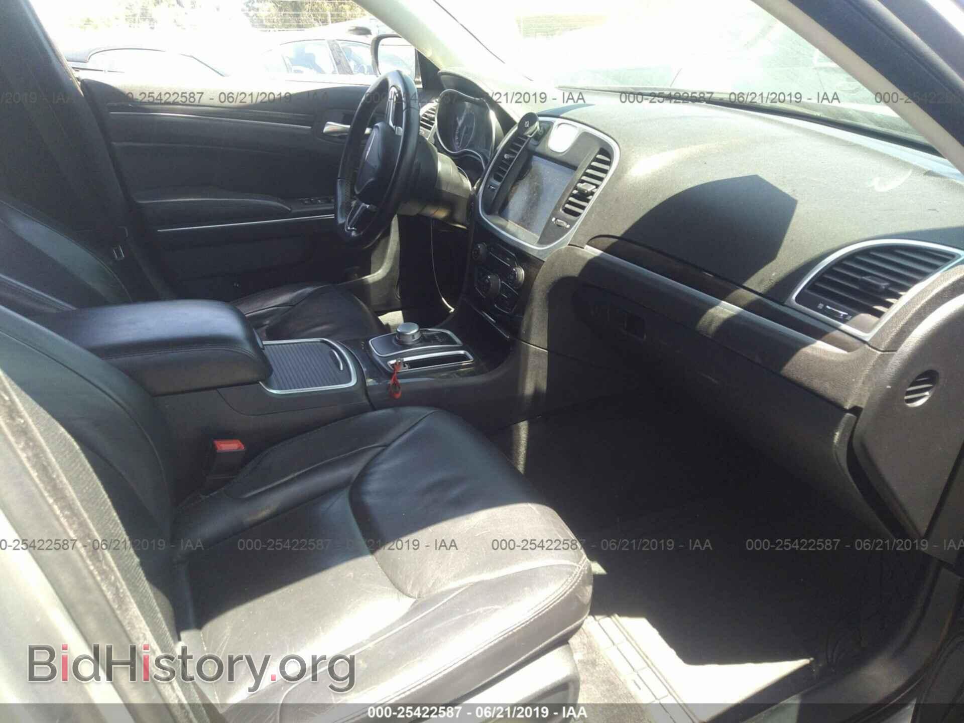 2015 CHRYSLER 300 - VIN: 2C3CCAAG7FH802124 - Фото 5
