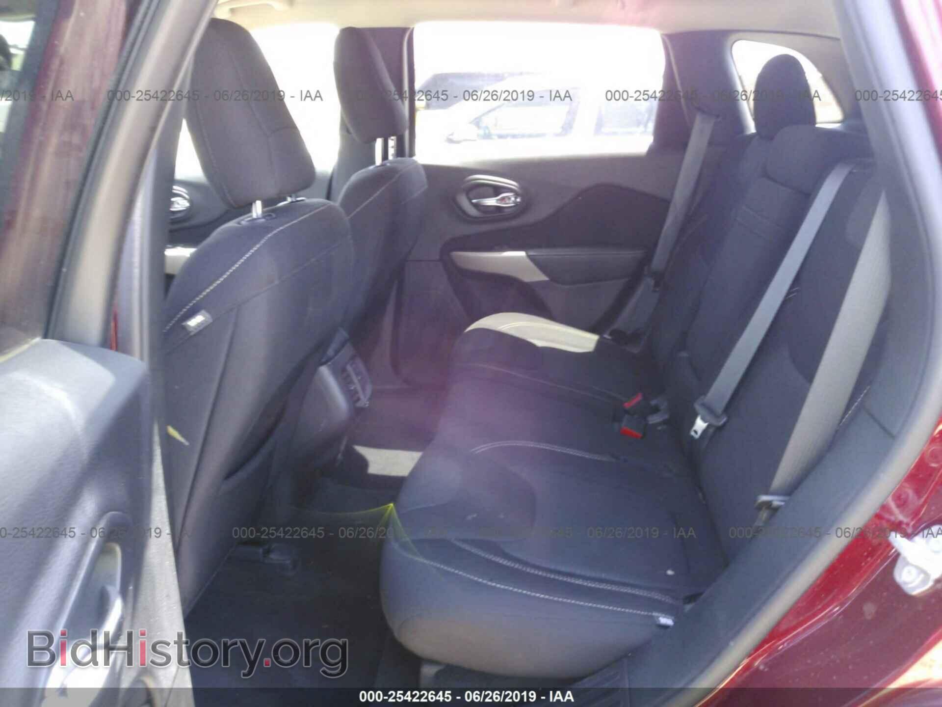 2017 JEEP CHEROKEE - VIN: 1C4PJLCB8HW650228 - Фото 8