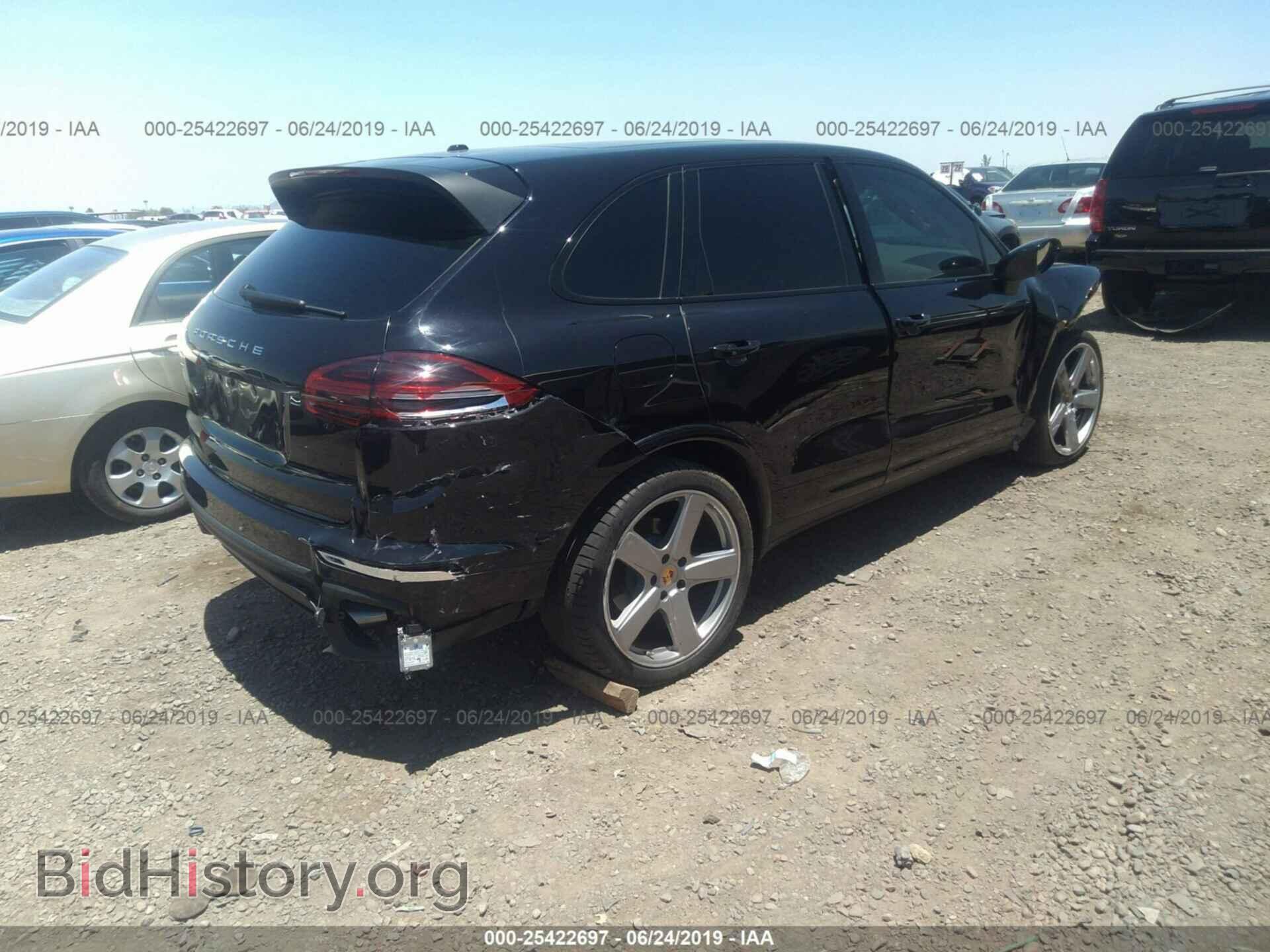 2017 PORSCHE CAYENNE - VIN: WP1AA2A27HKA87553 - Фото 4