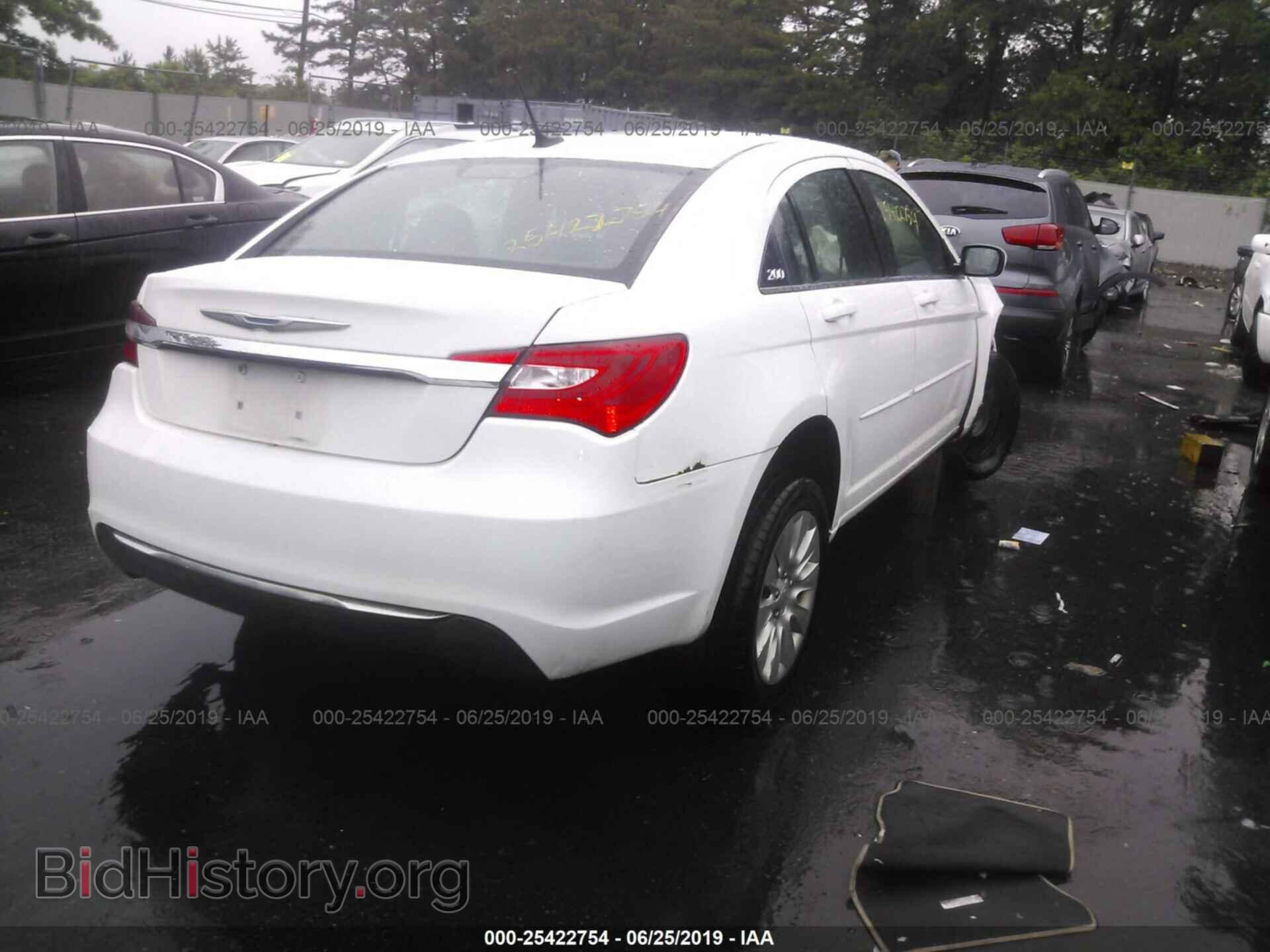2012 CHRYSLER 200 - VIN: 1C3CCBAB9CN246489 - Photo 4