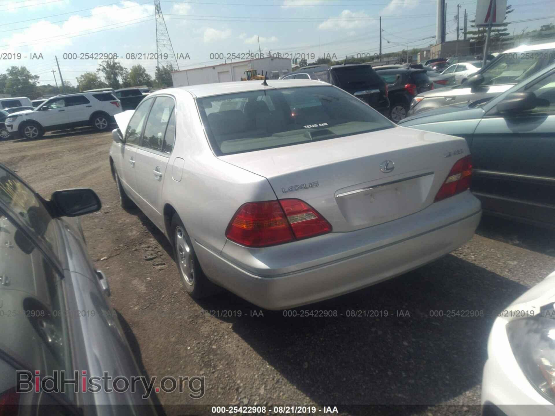 2001 LEXUS LS - VIN: JTHBN30FX10012043 - Фото 3