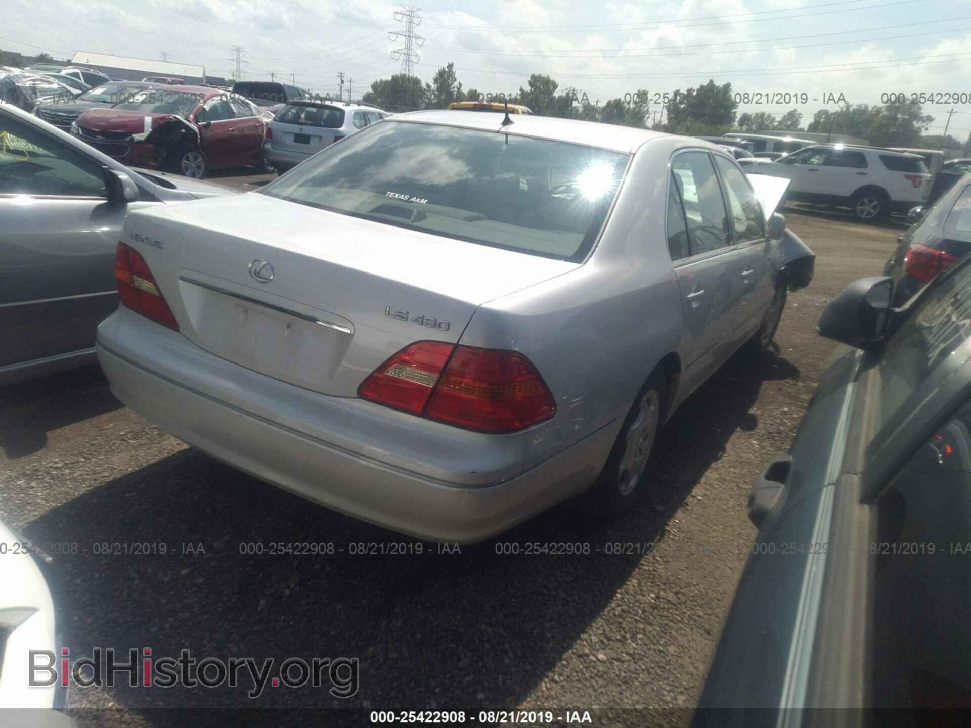 2001 LEXUS LS - VIN: JTHBN30FX10012043 - Фото 4