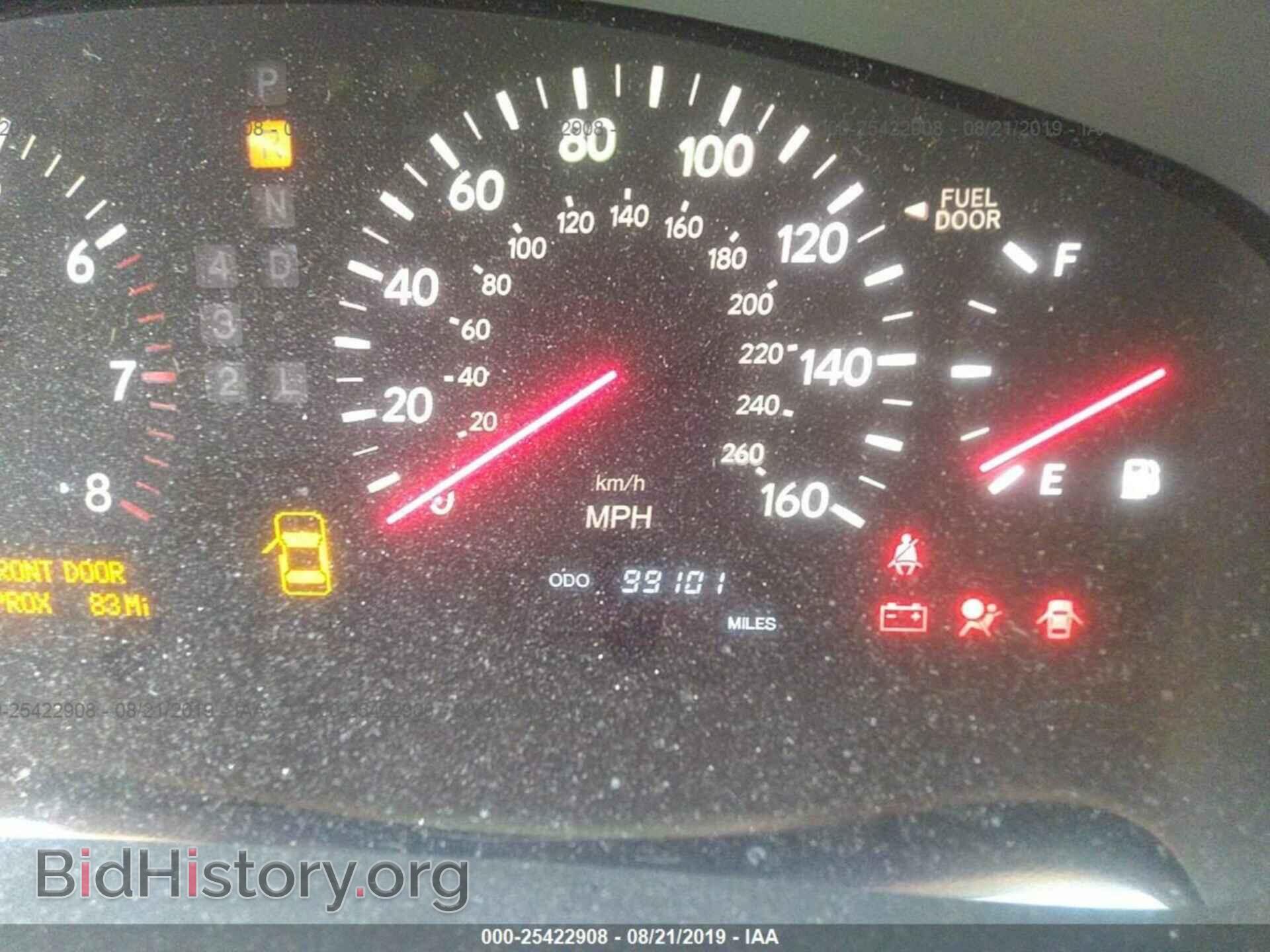 2001 LEXUS LS - VIN: JTHBN30FX10012043 - Фото 7