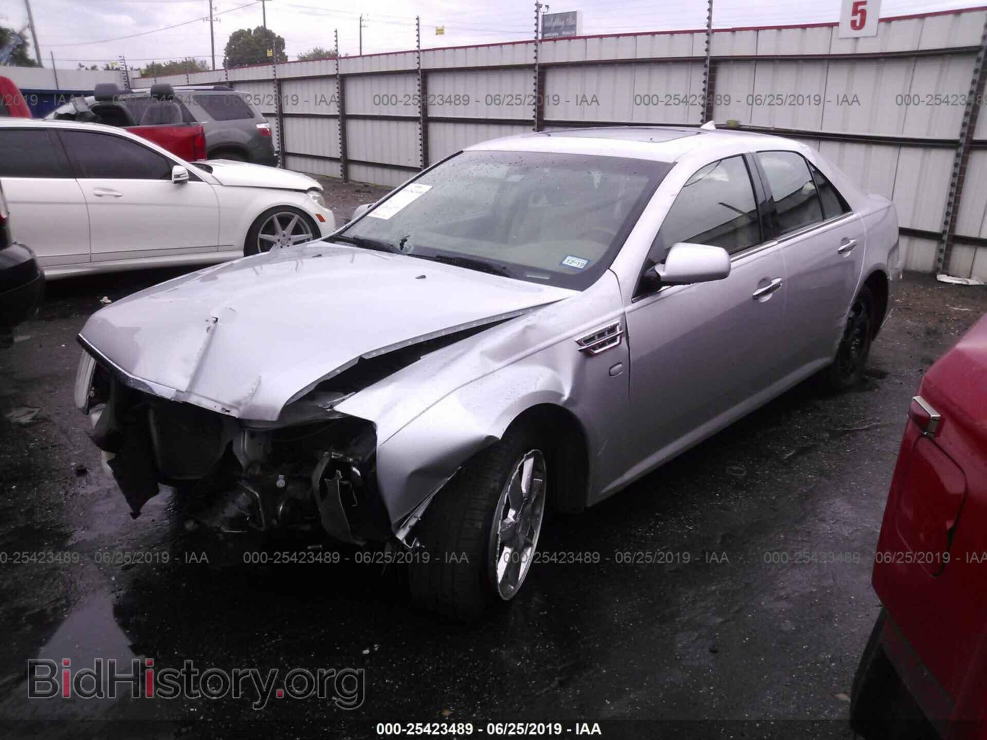 2011 CADILLAC STS - VIN: 1G6DW6ED4B0149676 - Фото 2