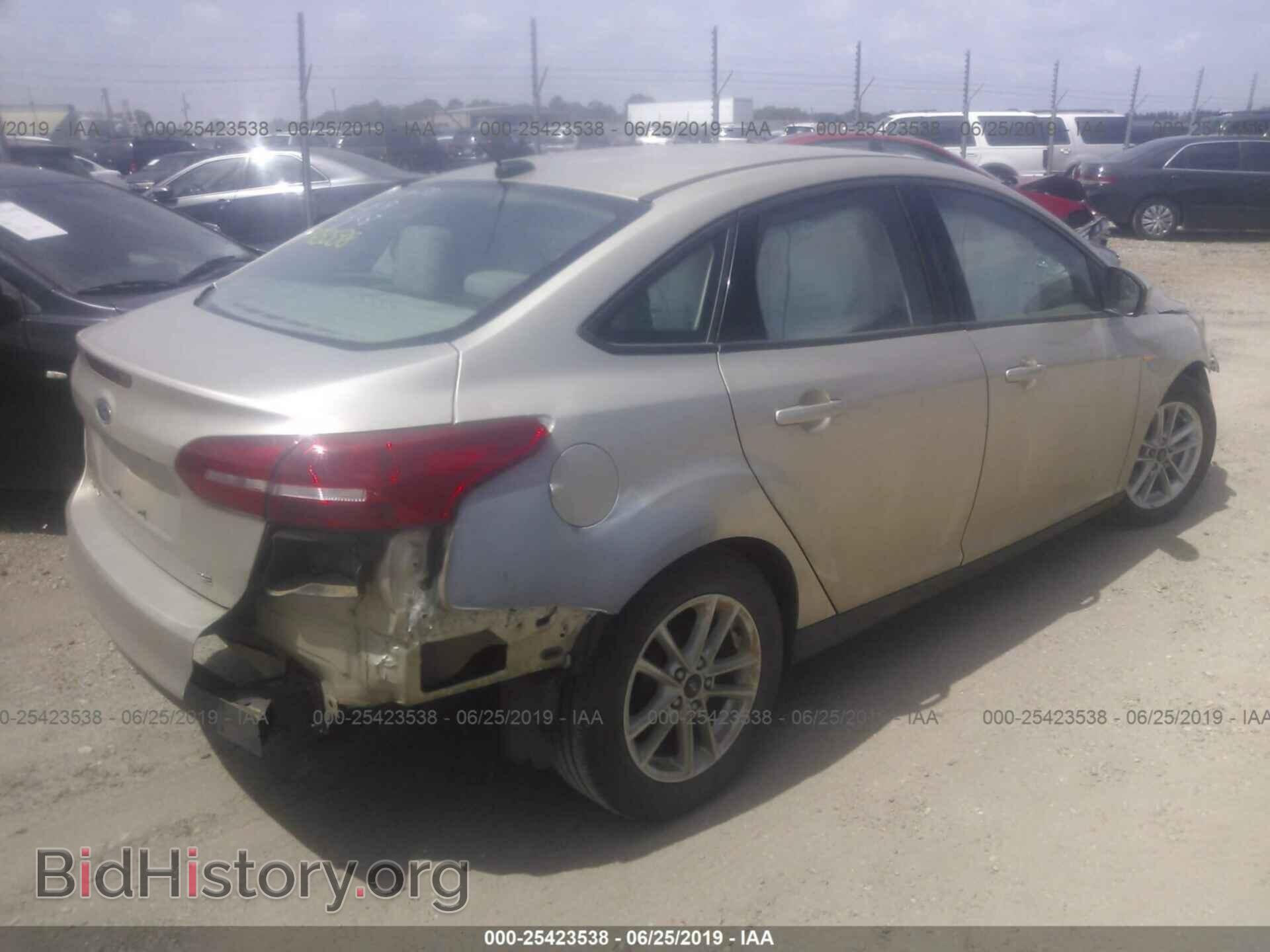 2018 FORD FOCUS - VIN: 1FADP3F2XJL255607 - Photo 4