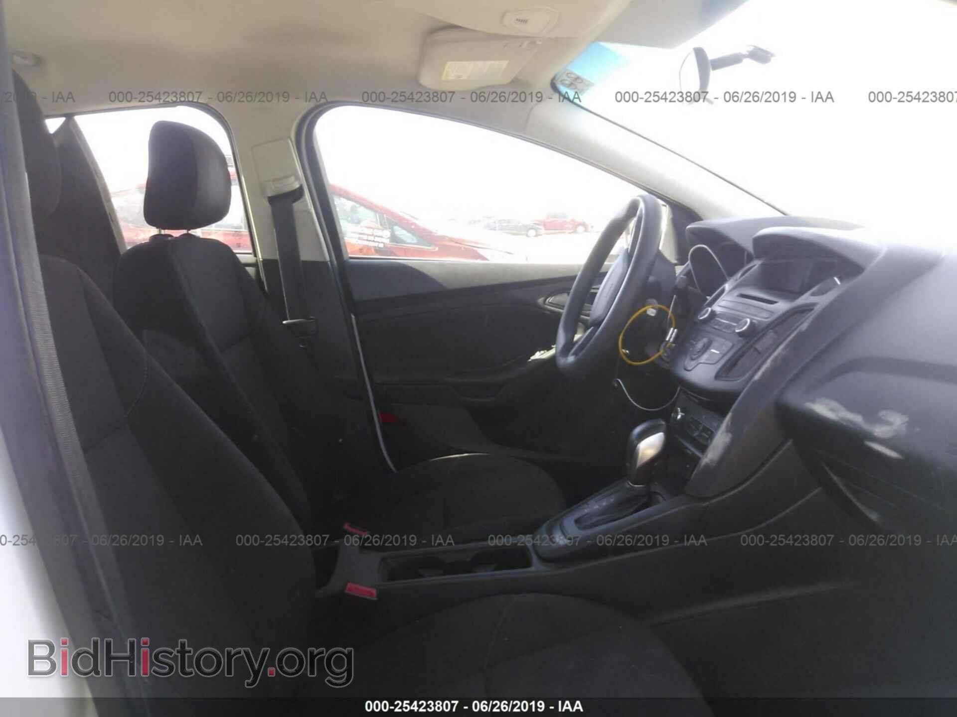 2016 FORD FOCUS - VIN: 1FADP3E20GL218057 - Фото 5