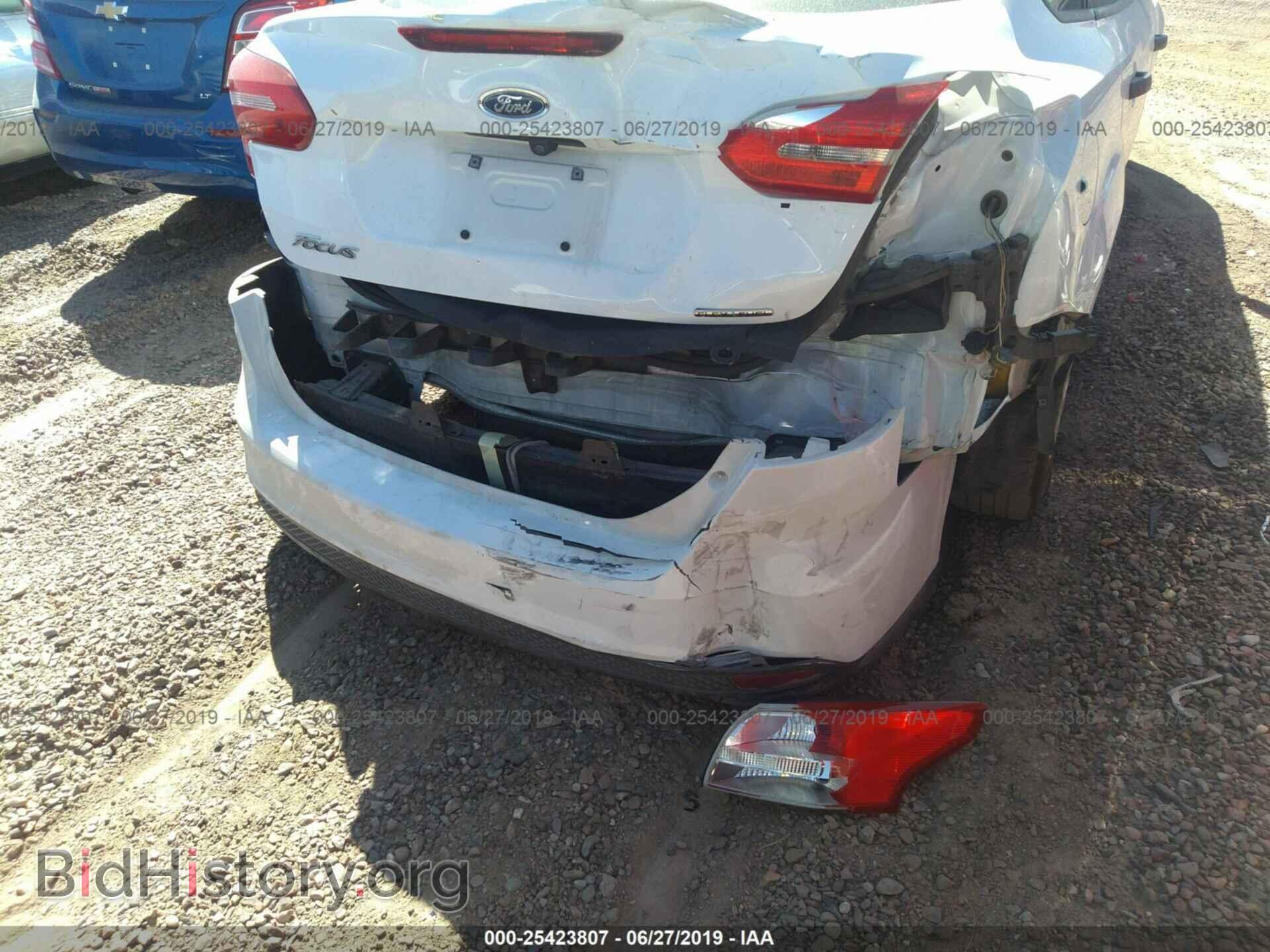 2016 FORD FOCUS - VIN: 1FADP3E20GL218057 - Фото 6